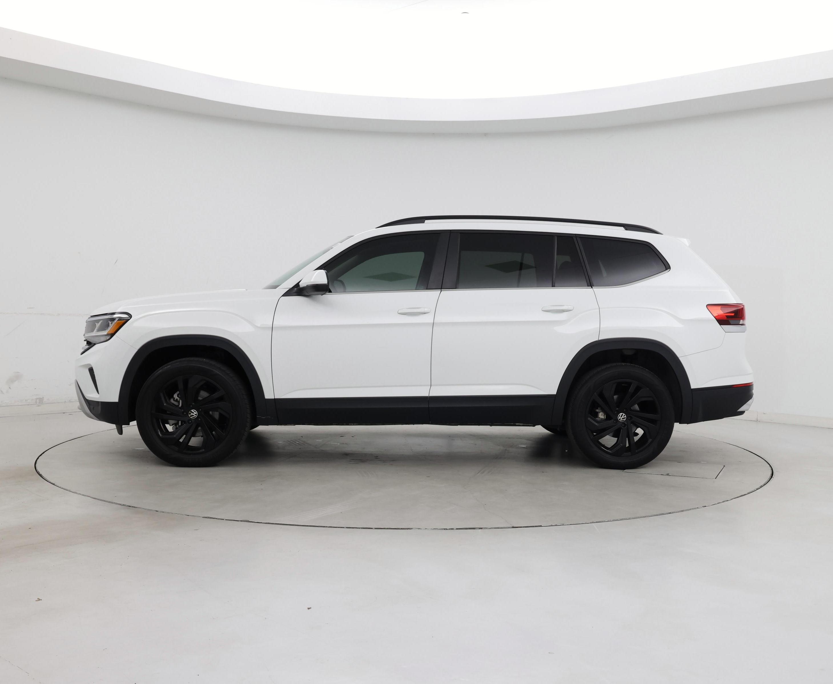 Thumbnail: 2023 Volkswagen Atlas - 3