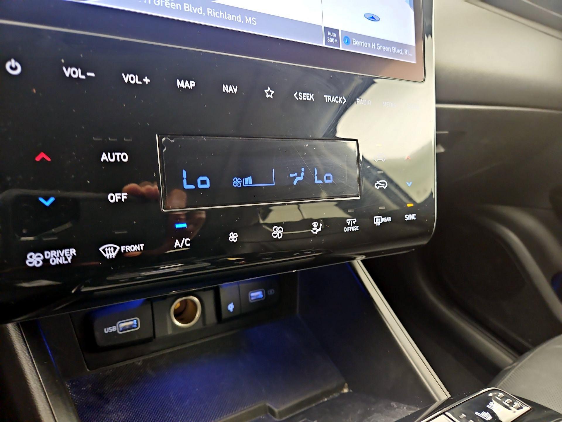 Thumbnail: 2022 Hyundai Tucson - 17