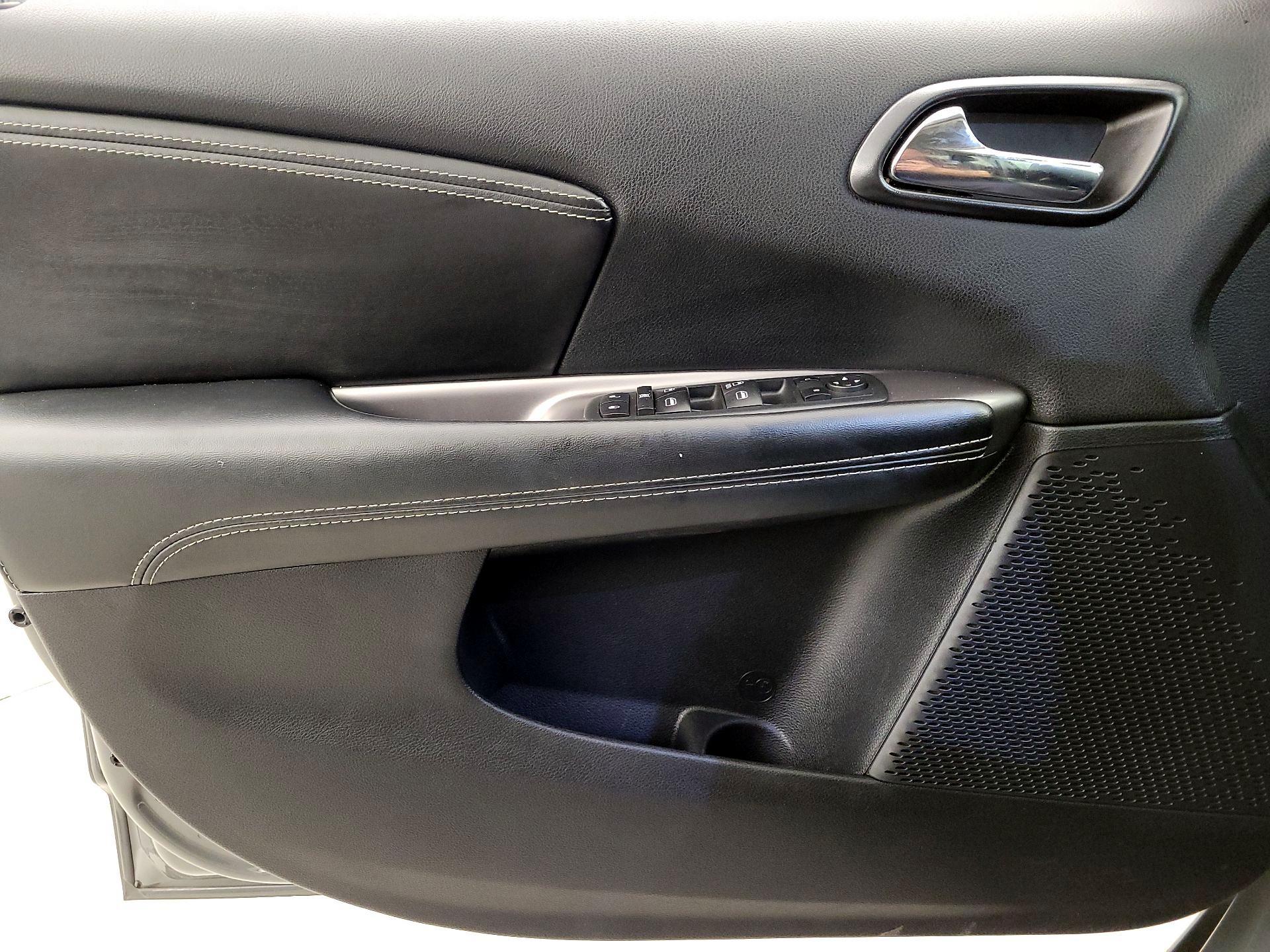 Thumbnail: 2020 Dodge Journey - 12