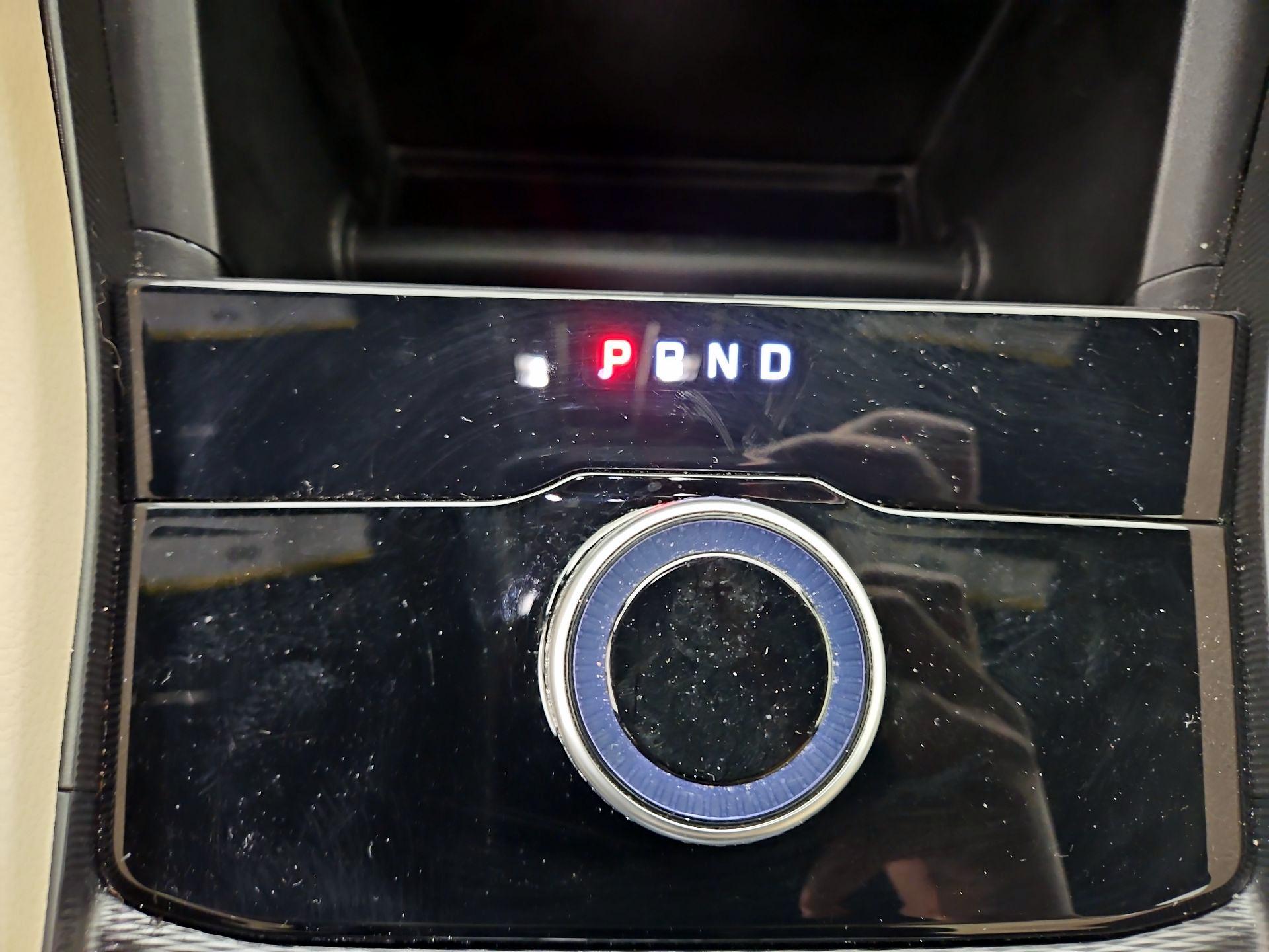 Thumbnail: 2023 Jeep Grand Cherokee - 18