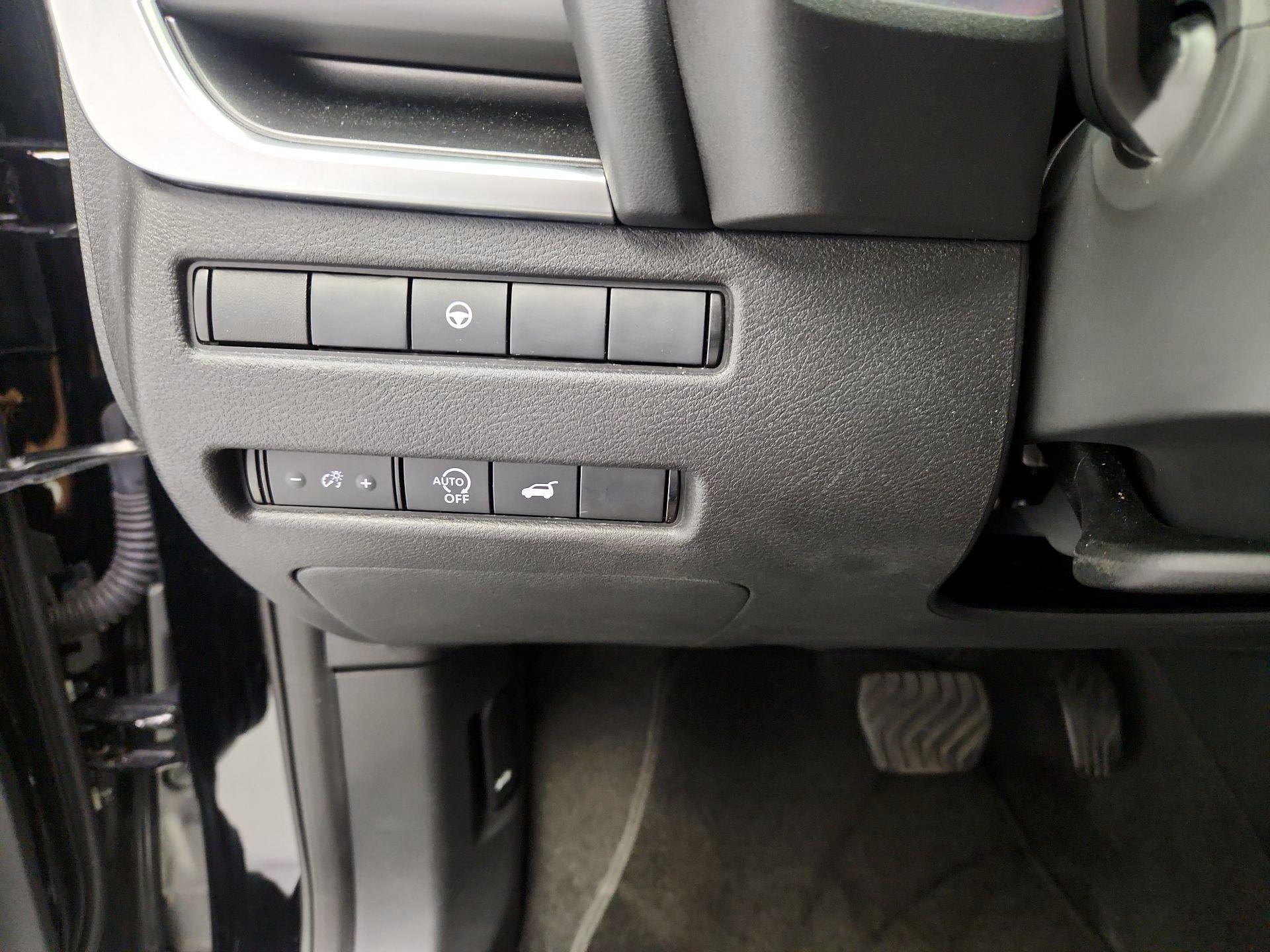 Thumbnail: 2025 Nissan Rogue - 13