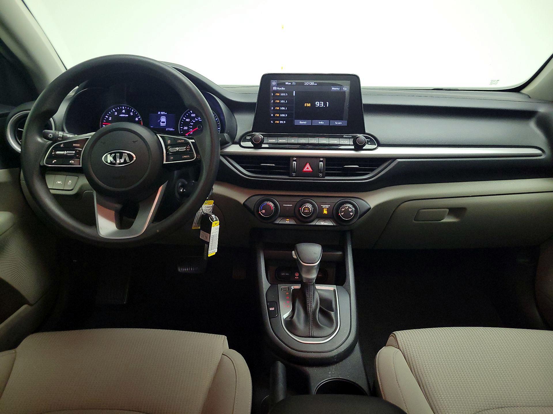 Thumbnail: 2021 Kia Forte - 9