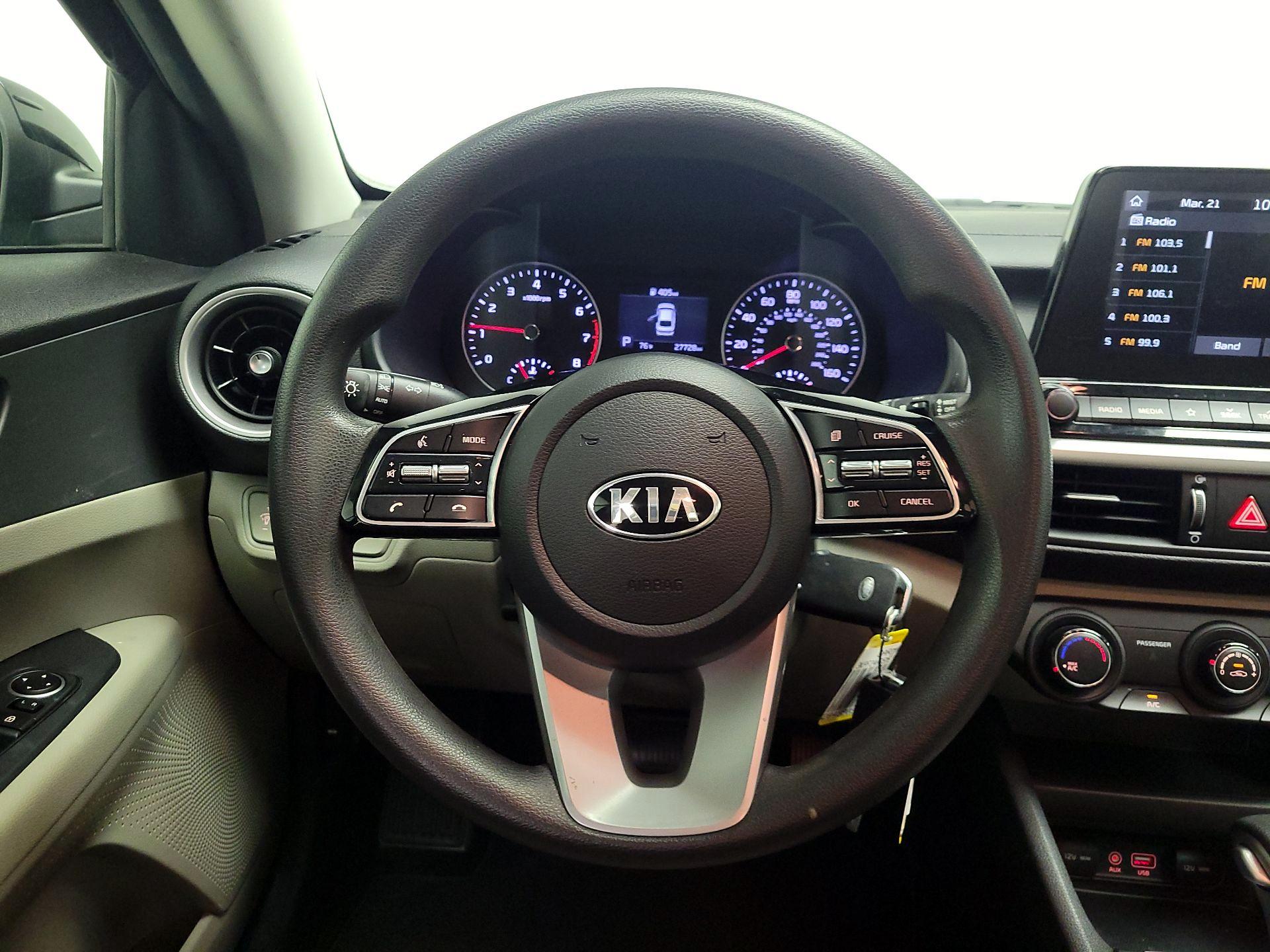 Thumbnail: 2021 Kia Forte - 10