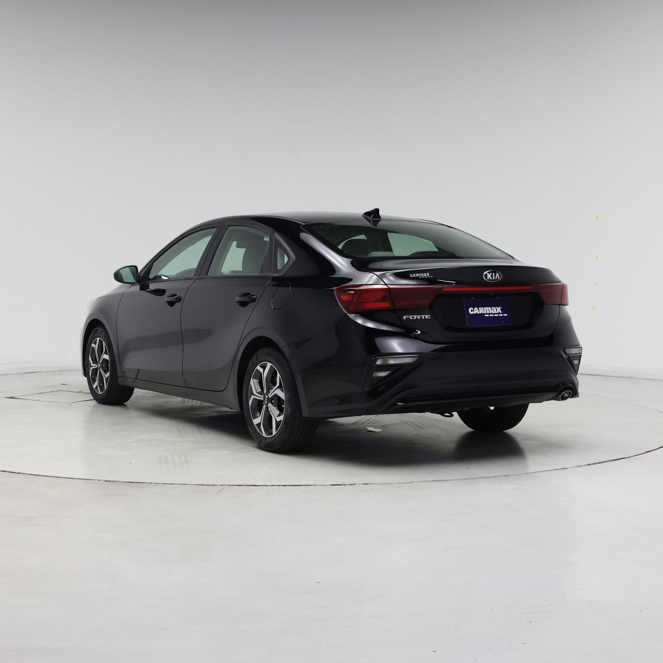 Thumbnail: 2021 Kia Forte - 2