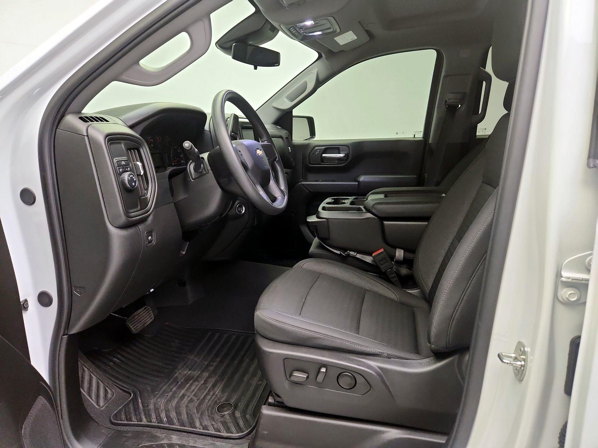 Thumbnail: 2024 Chevrolet Silverado 1500 - 11