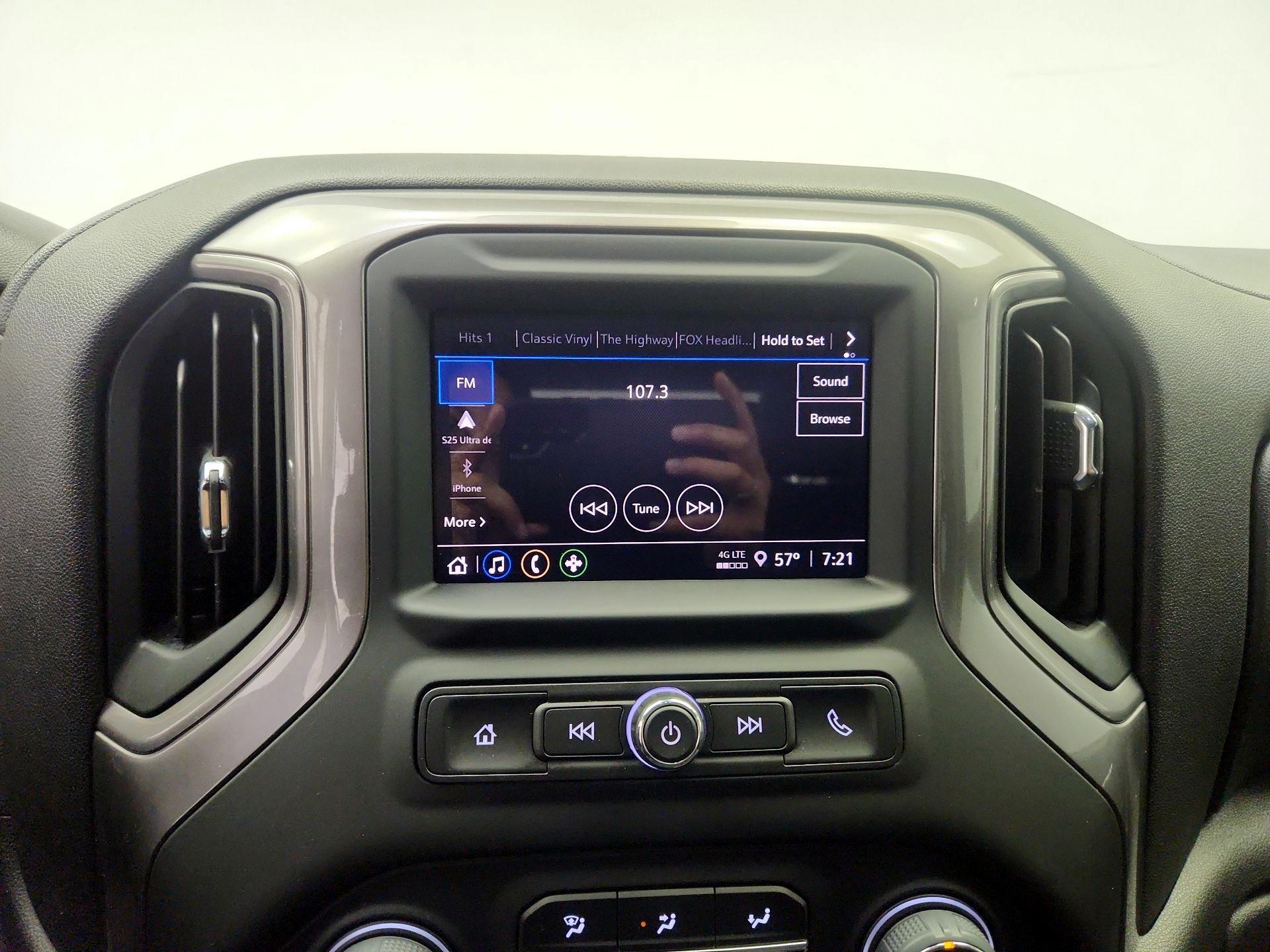 Thumbnail: 2024 Chevrolet Silverado 1500 - 15