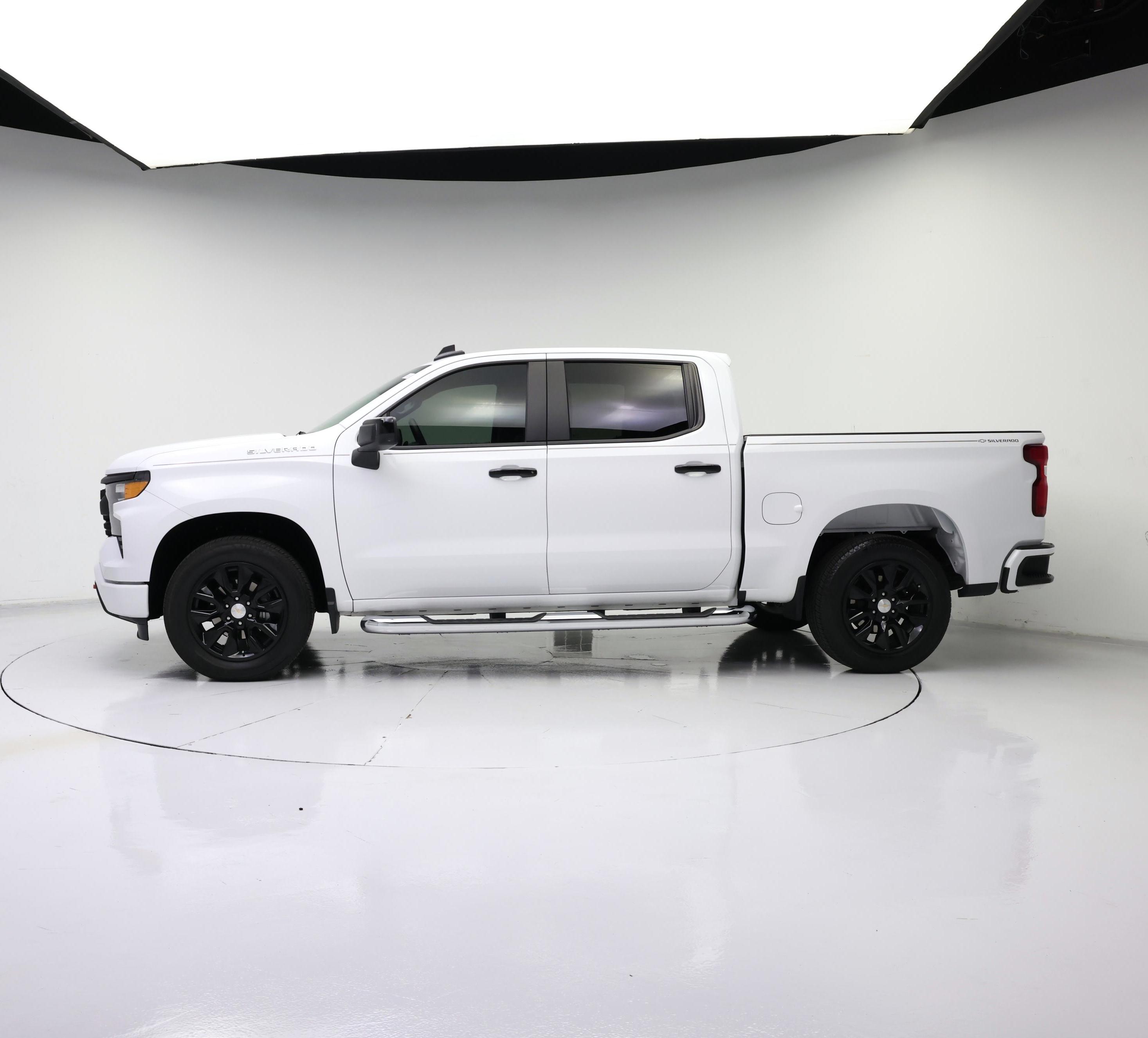 Thumbnail: 2024 Chevrolet Silverado 1500 - 3