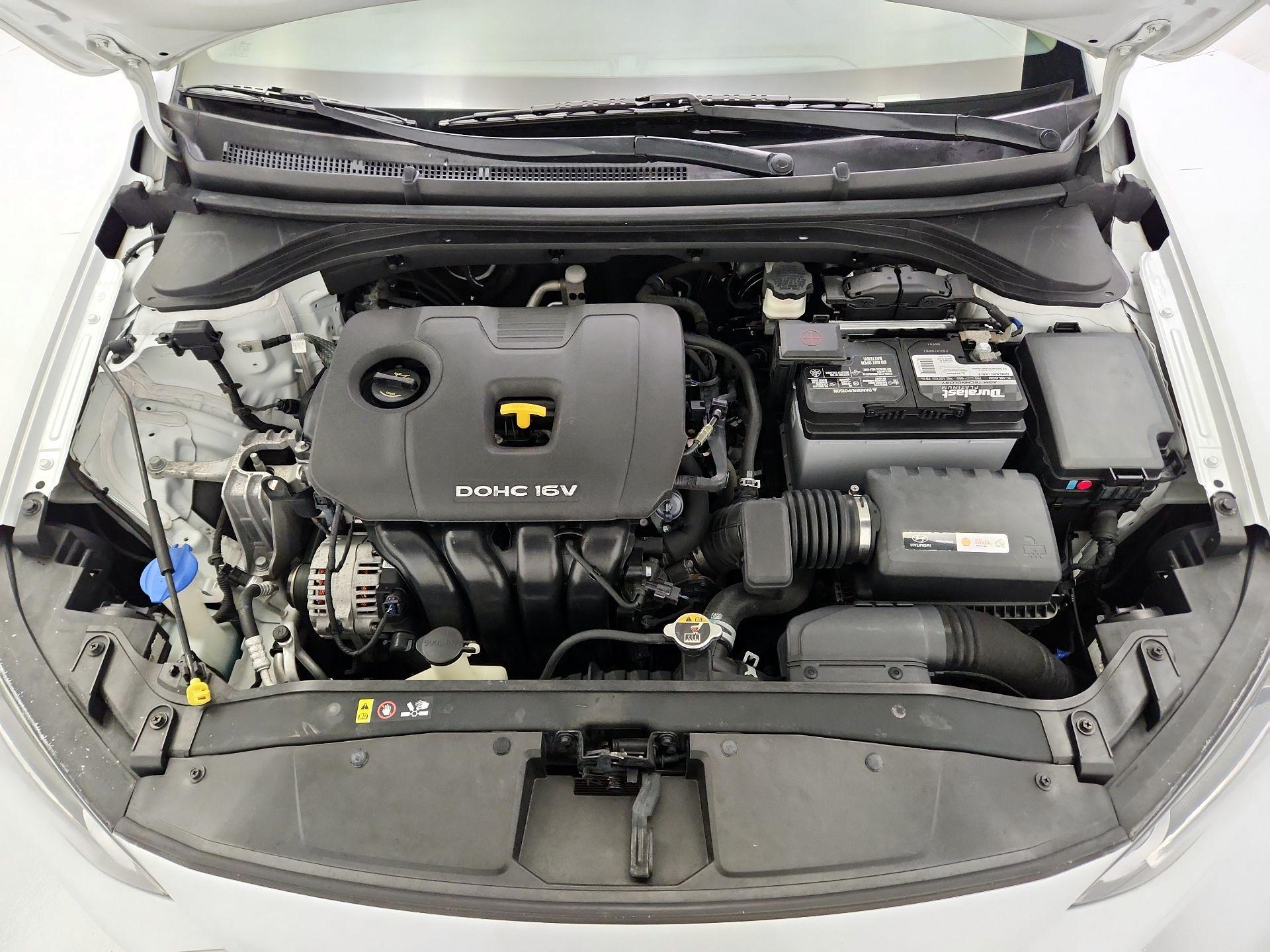Thumbnail: 2018 Hyundai Elantra - 20
