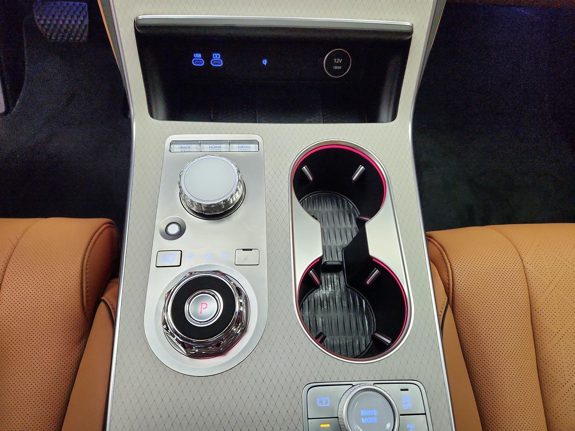 Thumbnail: 2025 Genesis GV80 - 18