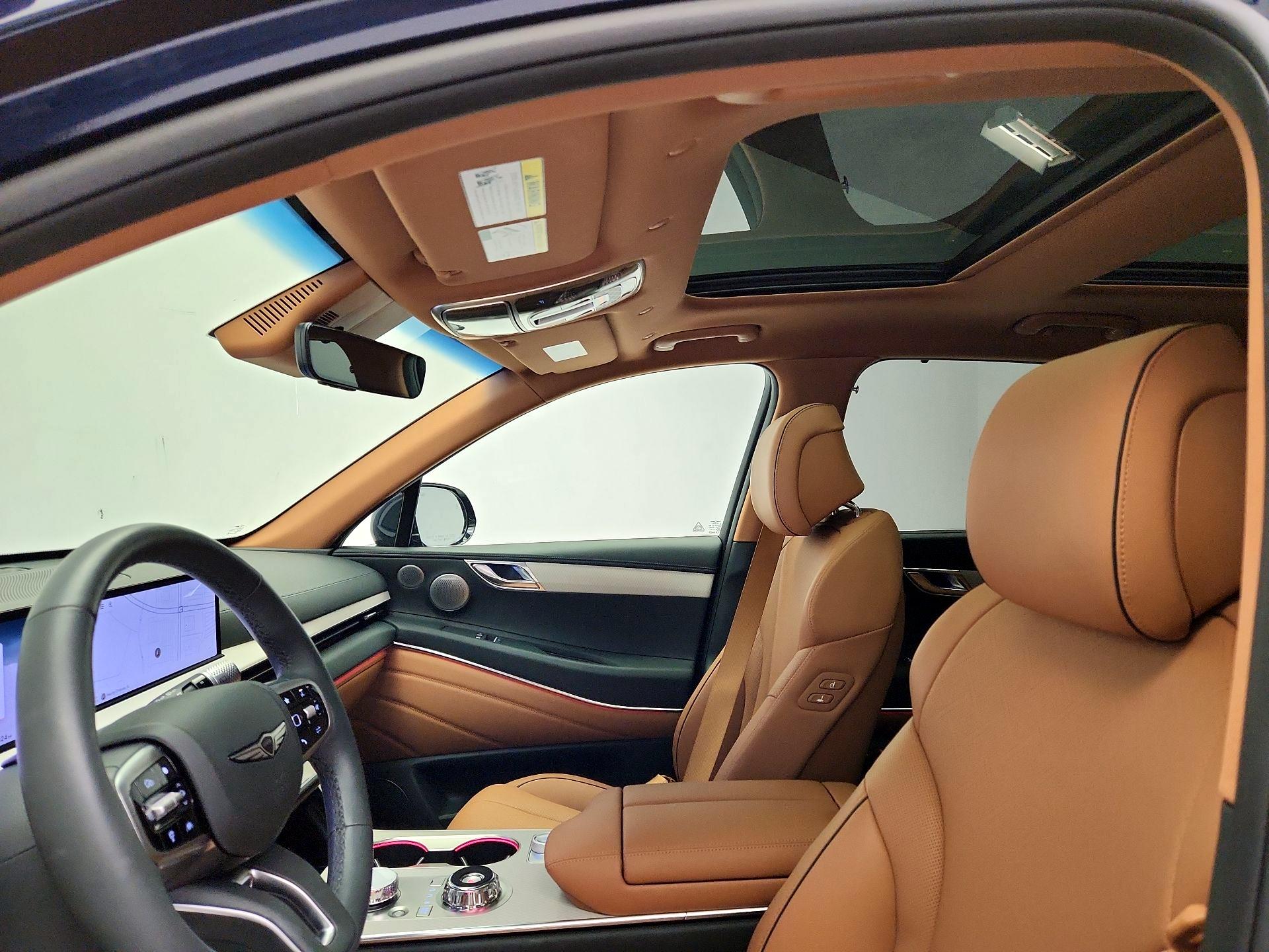 Thumbnail: 2025 Genesis GV80 - 20