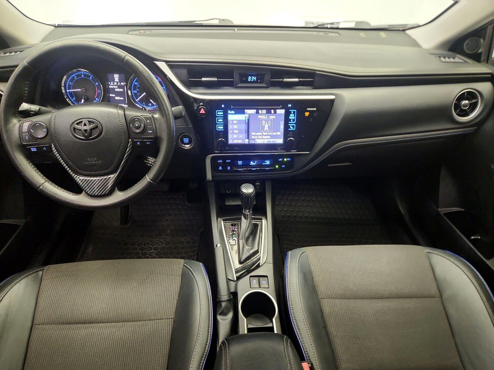 Thumbnail: 2017 Toyota Corolla - 9