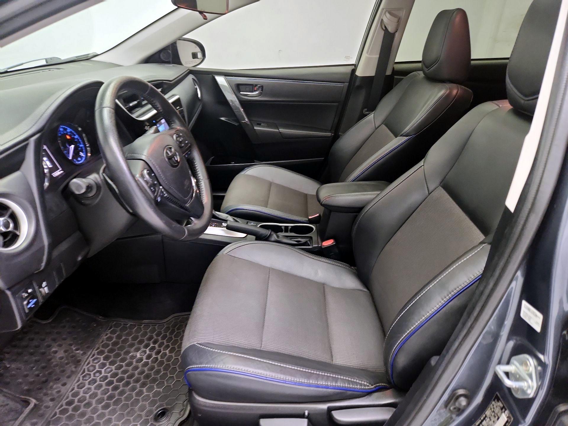 Thumbnail: 2017 Toyota Corolla - 11