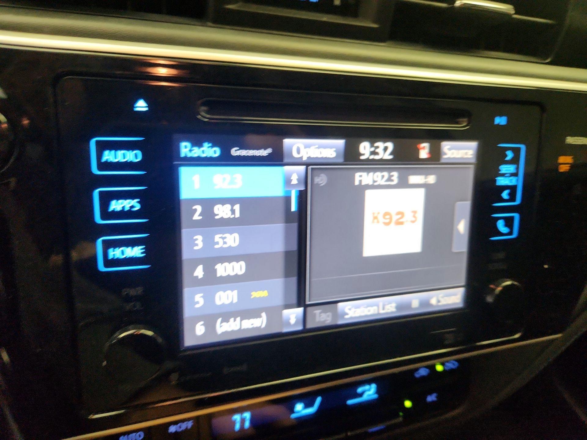 Thumbnail: 2017 Toyota Corolla - 15