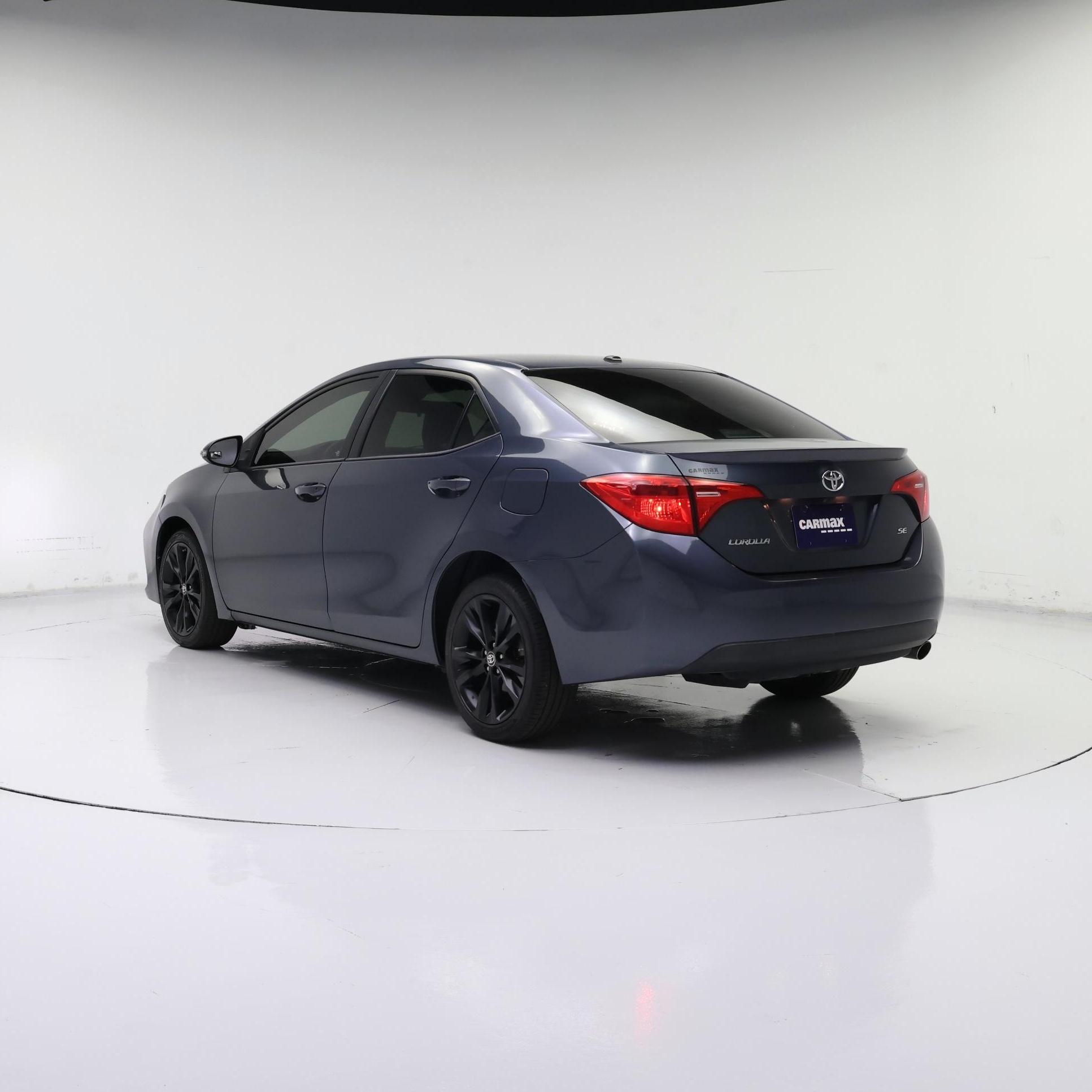 Thumbnail: 2017 Toyota Corolla - 2