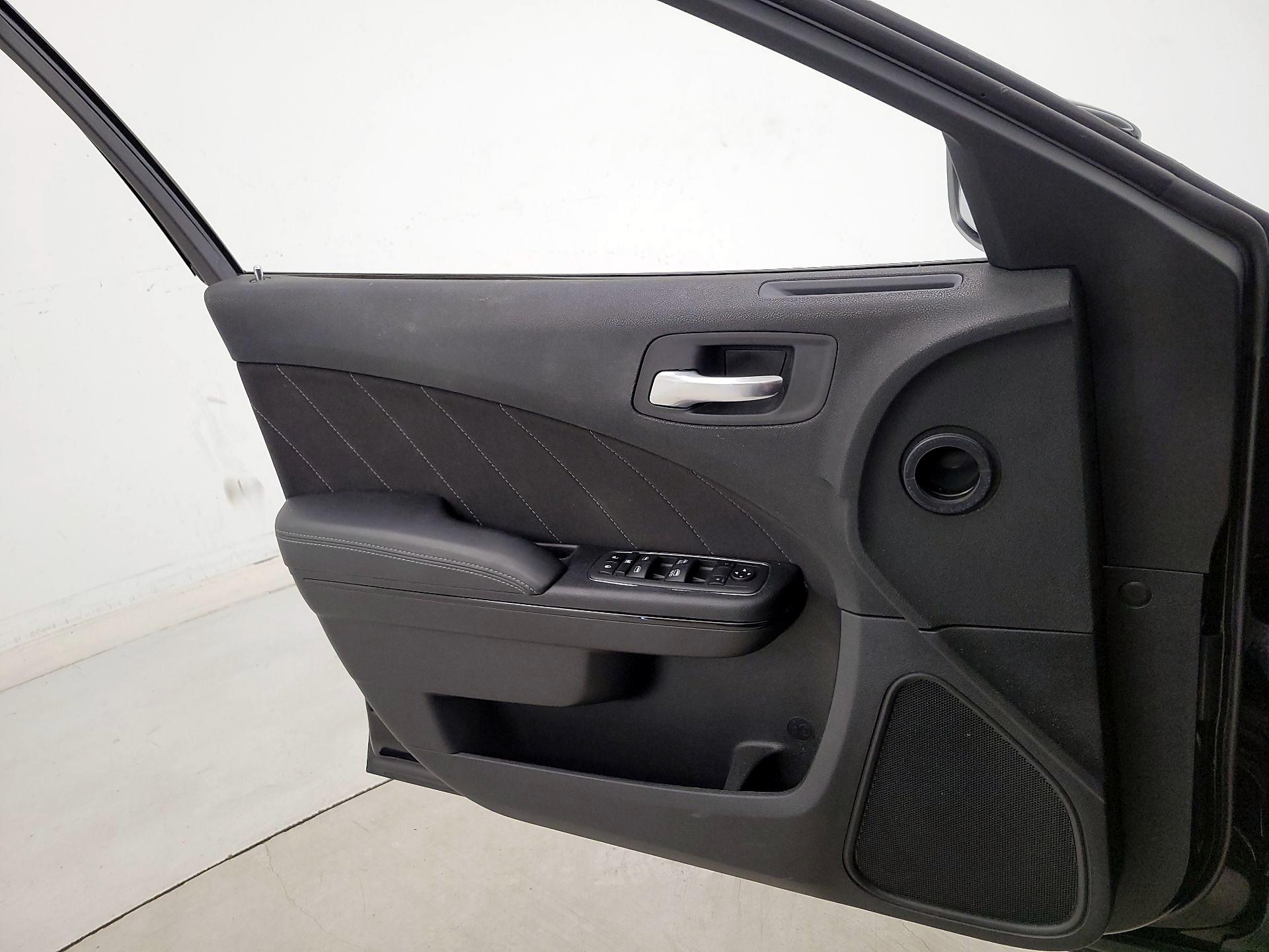 Thumbnail: 2022 Dodge Charger - 12