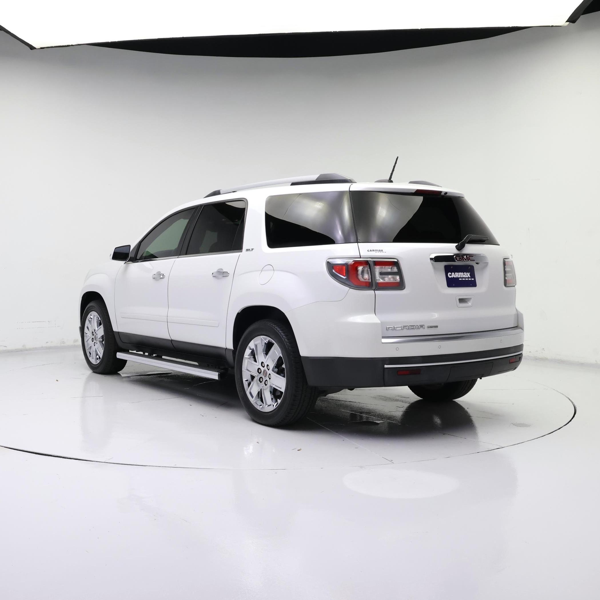 Thumbnail: 2017 GMC Acadia - 2