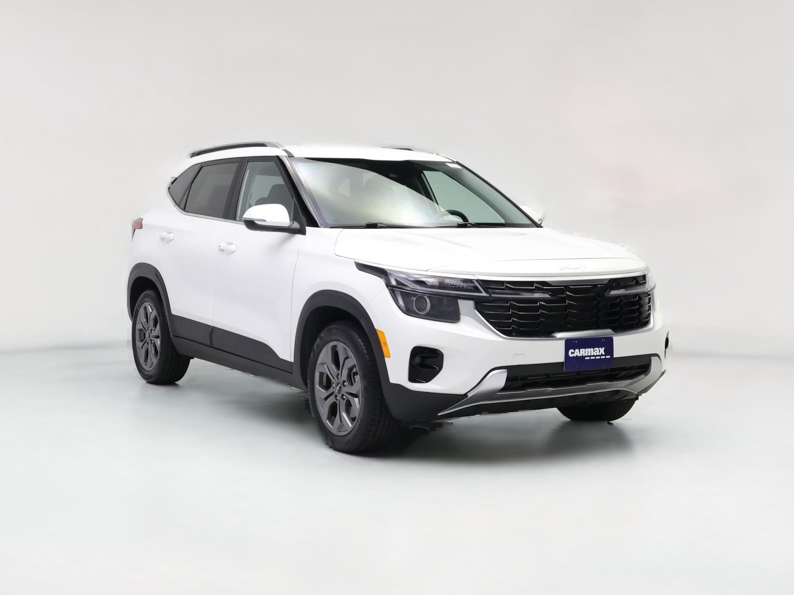 2024 Kia Seltos S - Photo 1