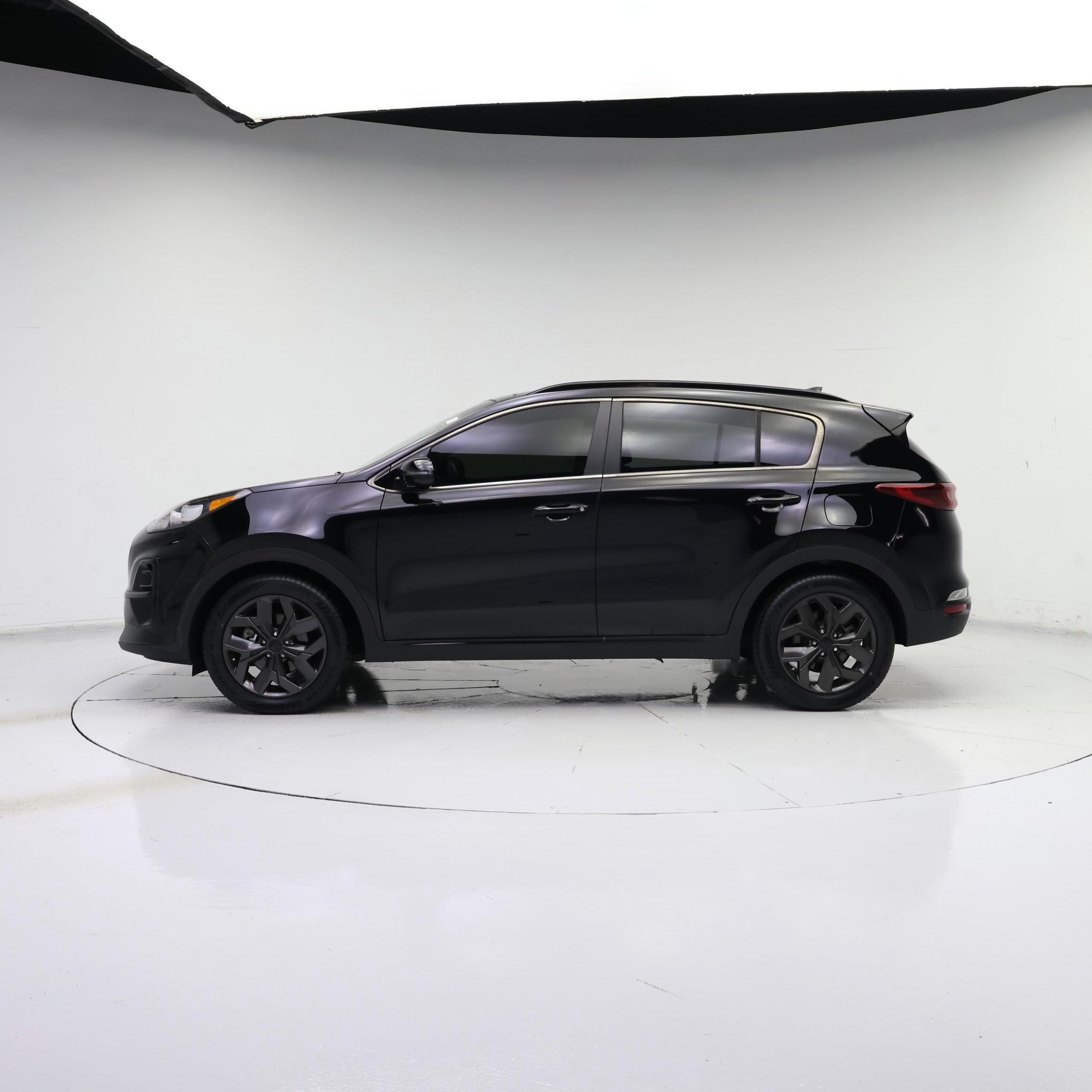 Thumbnail: 2022 Kia Sportage - 3