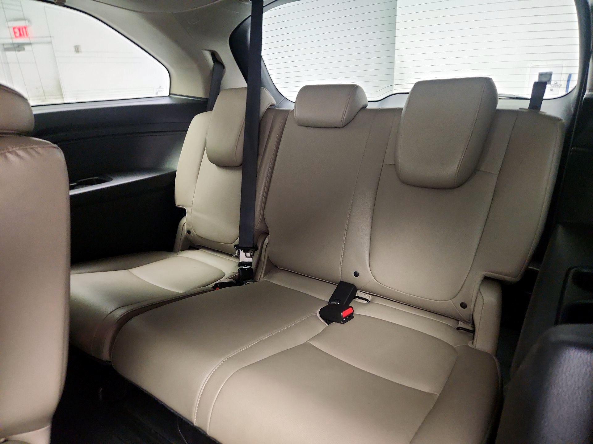 Thumbnail: 2018 Honda Odyssey - 20