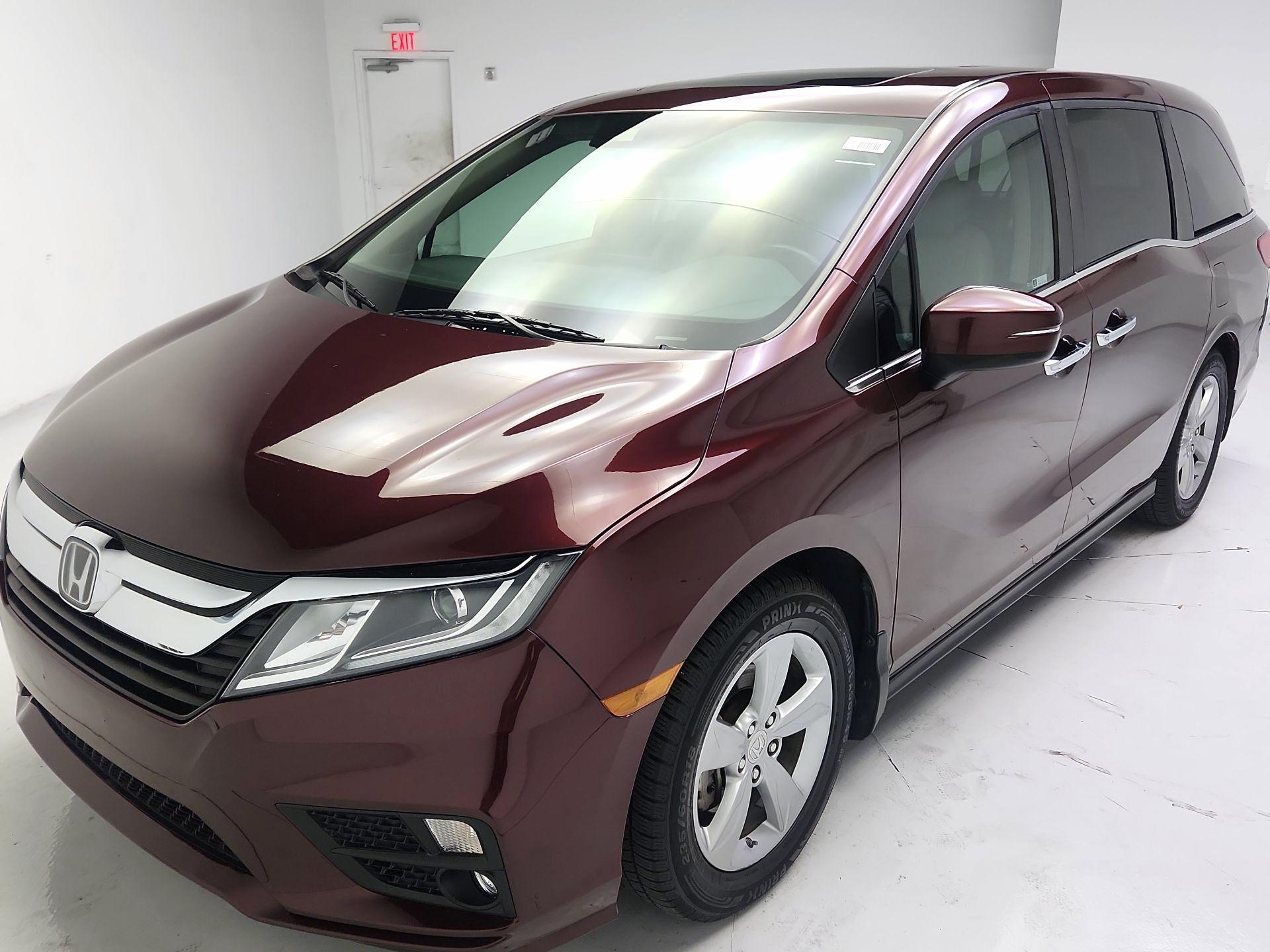 Thumbnail: 2018 Honda Odyssey - 3