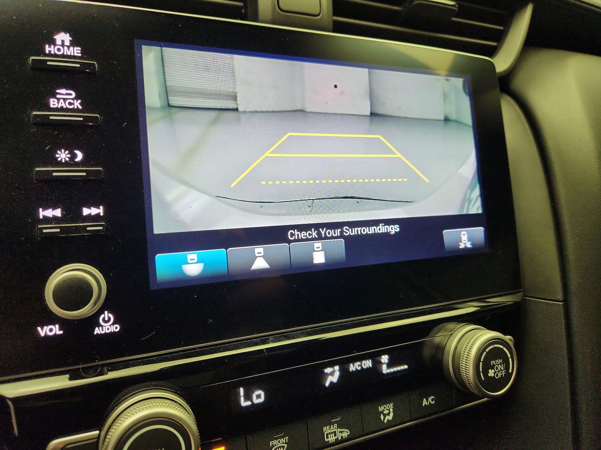 Thumbnail: 2021 Honda Insight - 14