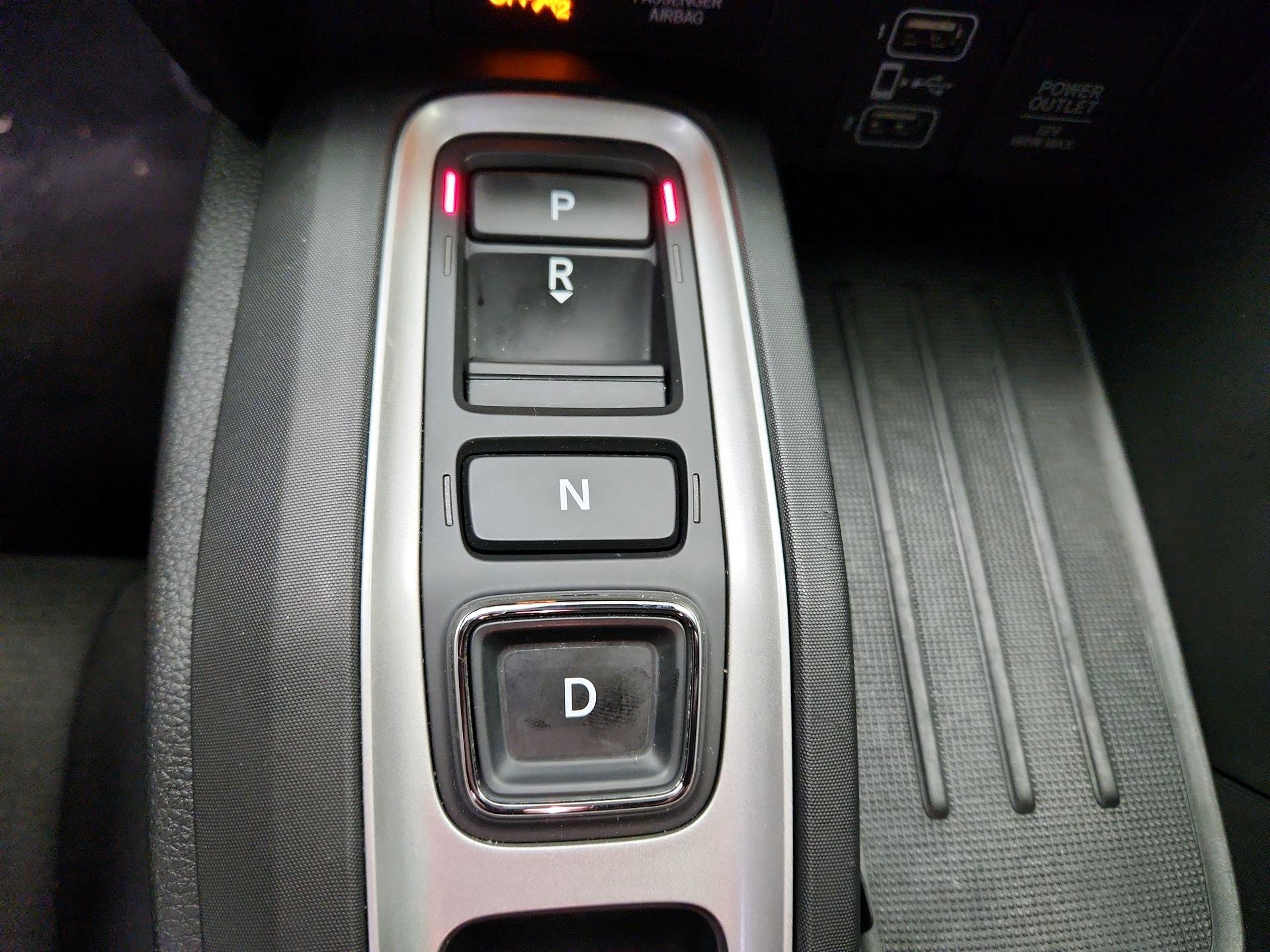 Thumbnail: 2021 Honda Insight - 17