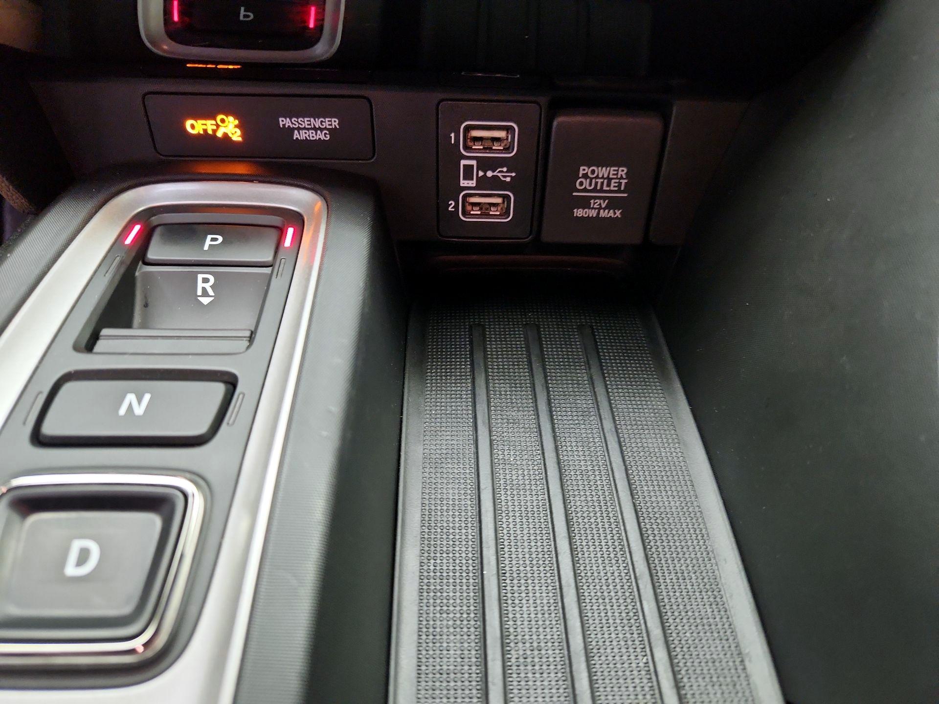 Thumbnail: 2021 Honda Insight - 18