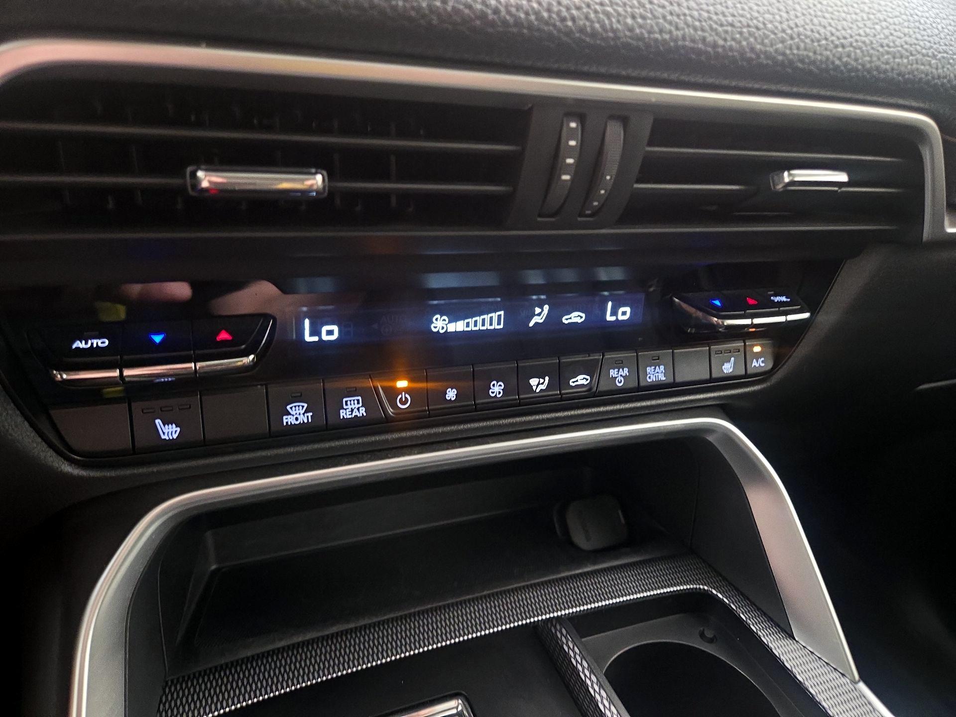 Thumbnail: 2024 Mazda CX-90 - 16