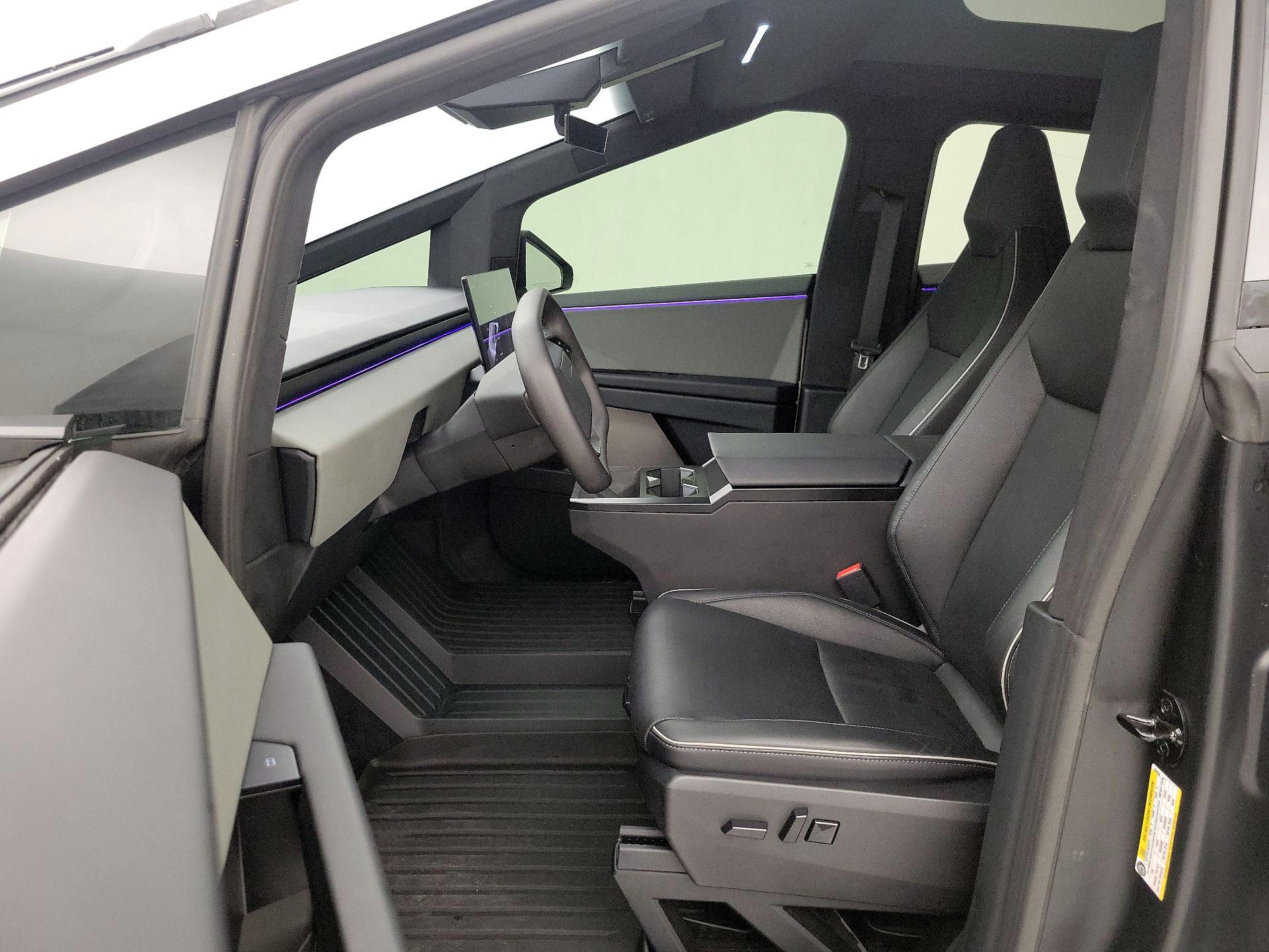 Thumbnail: 2024 Tesla Cybertruck - 11