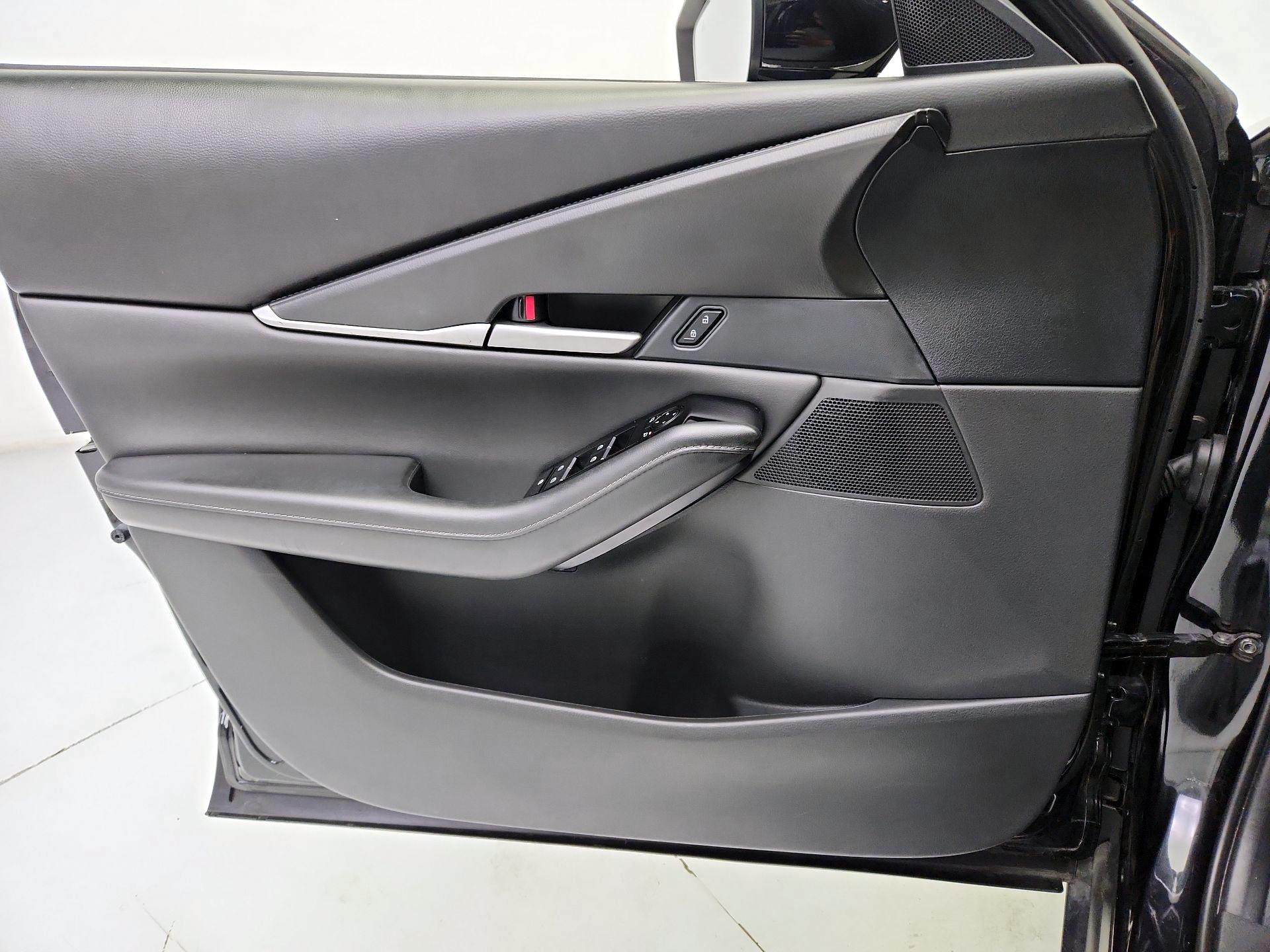 Thumbnail: 2025 Mazda CX-30 - 12