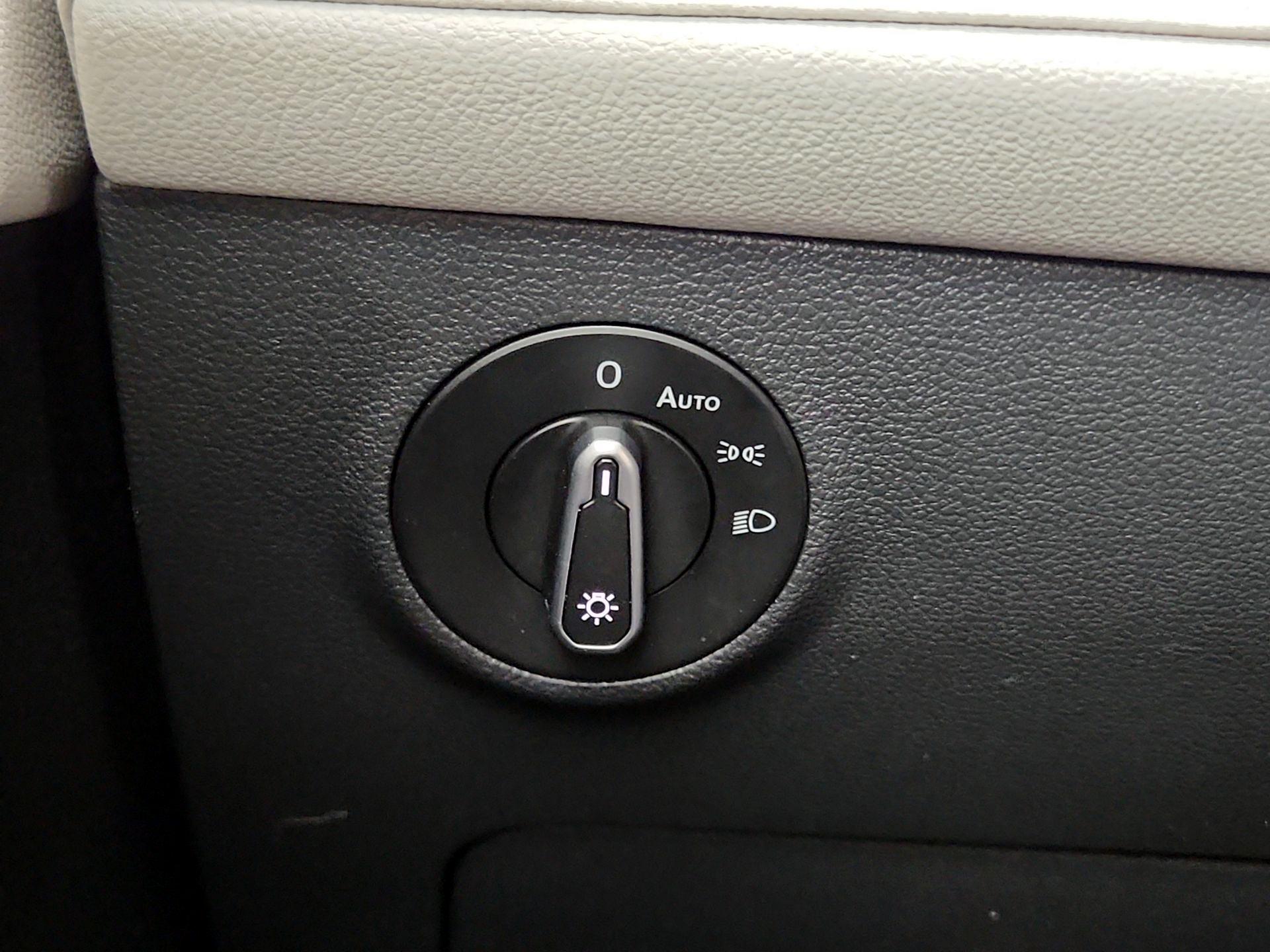 Thumbnail: 2025 Volkswagen Taos - 13