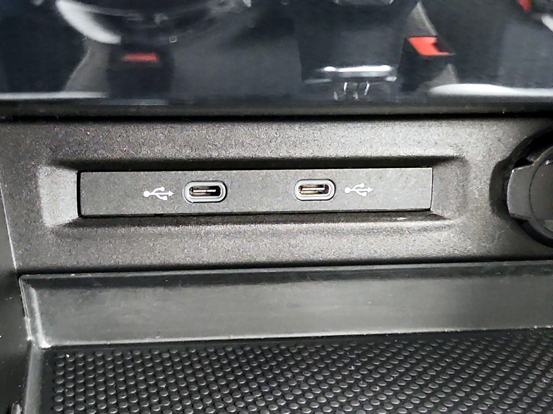 Thumbnail: 2025 Volkswagen Taos - 18