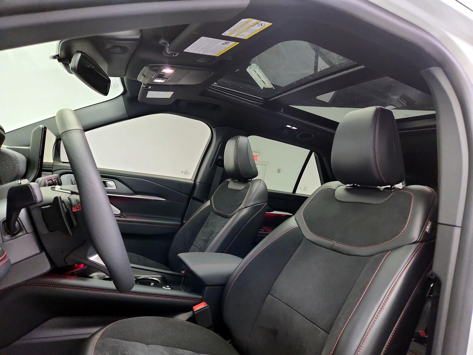 Thumbnail: 2025 Ford Explorer - 20