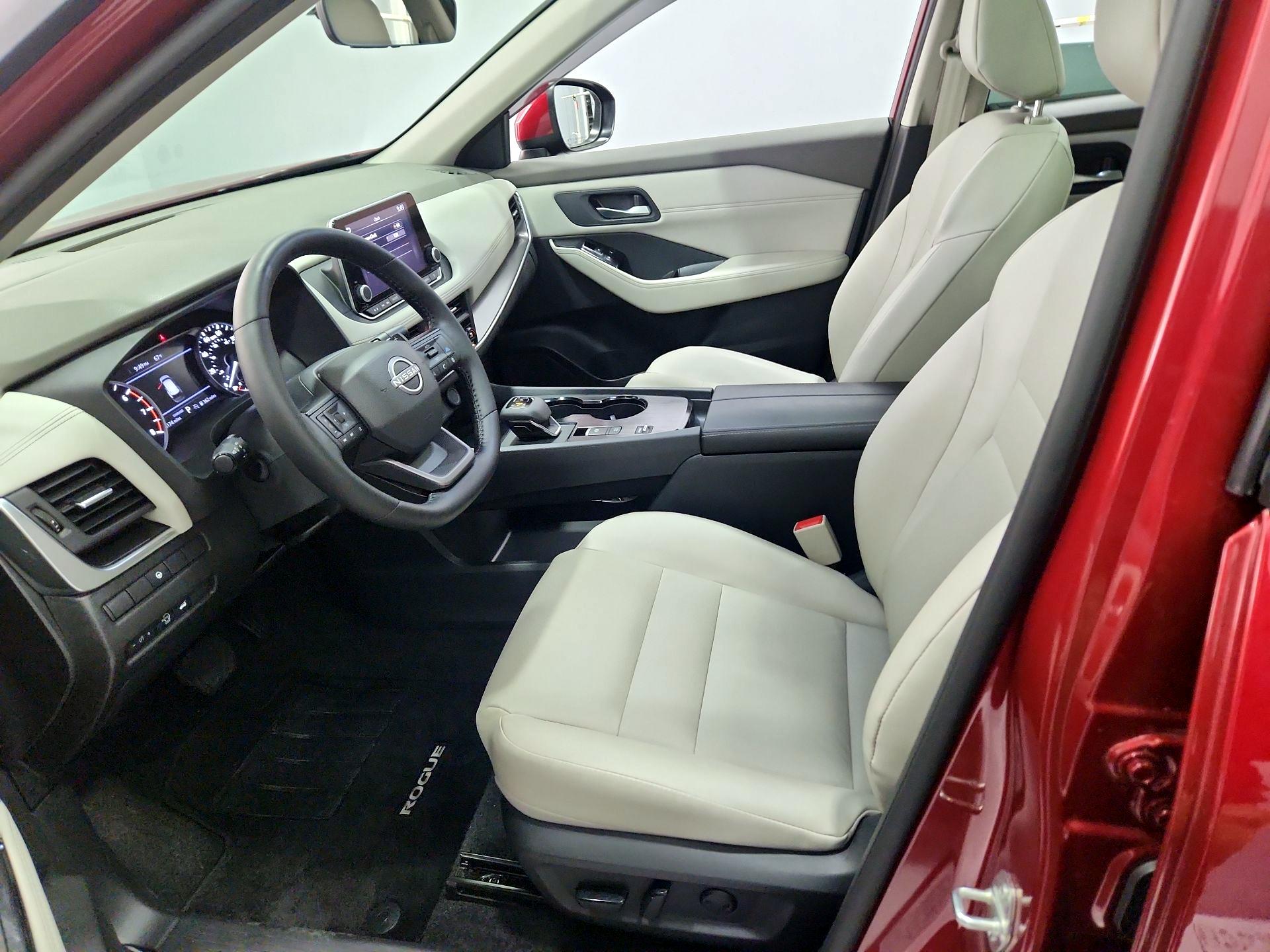 Thumbnail: 2025 Nissan Rogue - 11