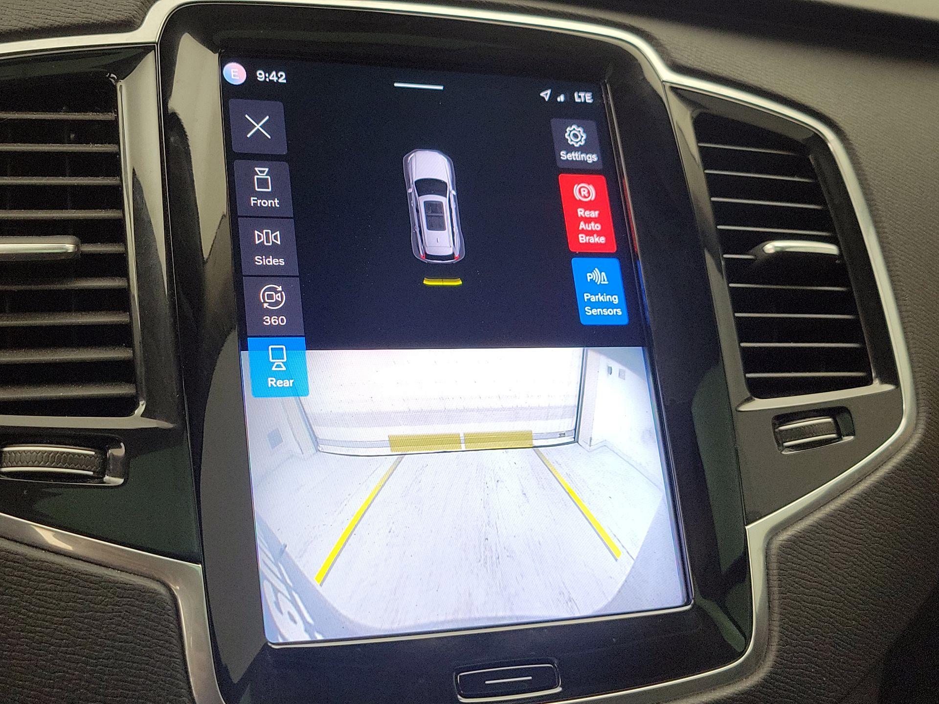 Thumbnail: 2023 Volvo XC90 - 15