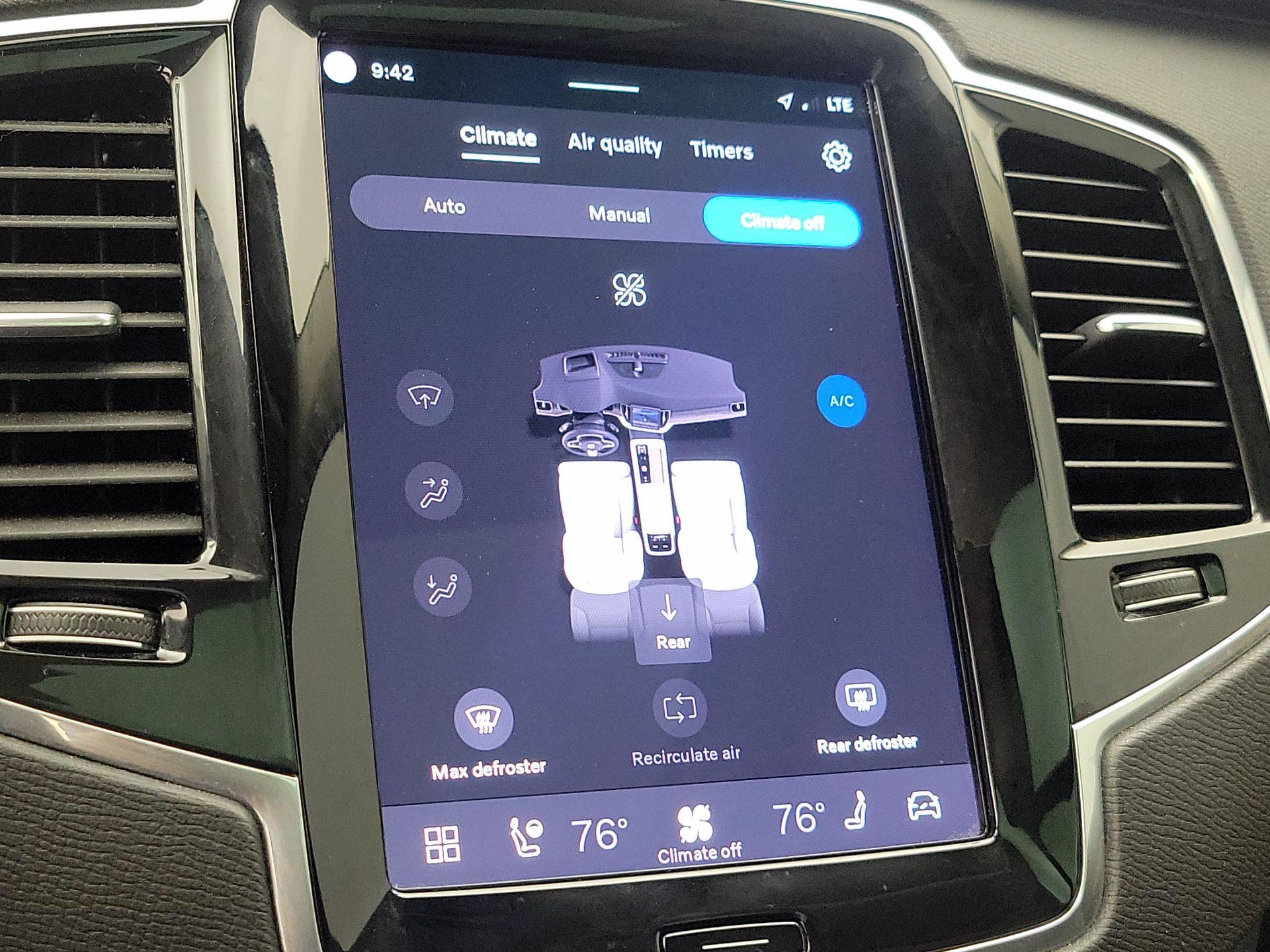 Thumbnail: 2023 Volvo XC90 - 17