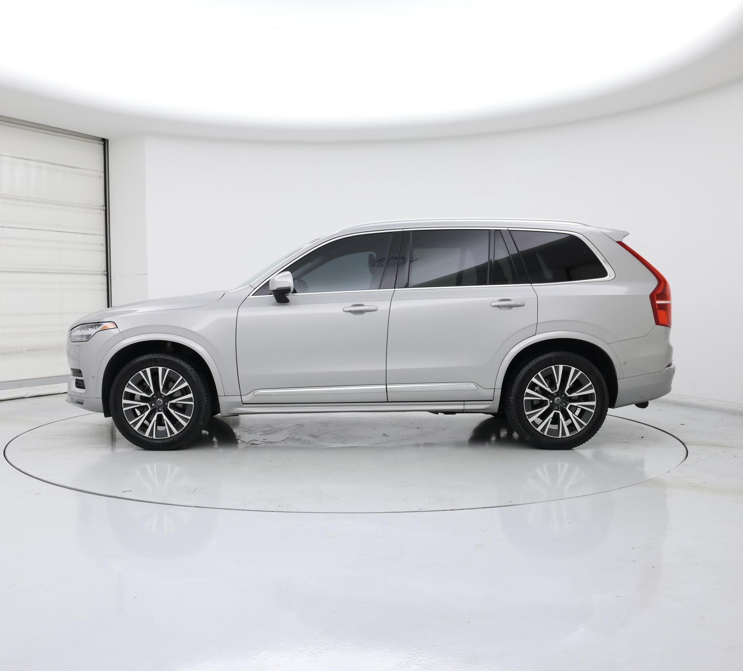 Thumbnail: 2023 Volvo XC90 - 3