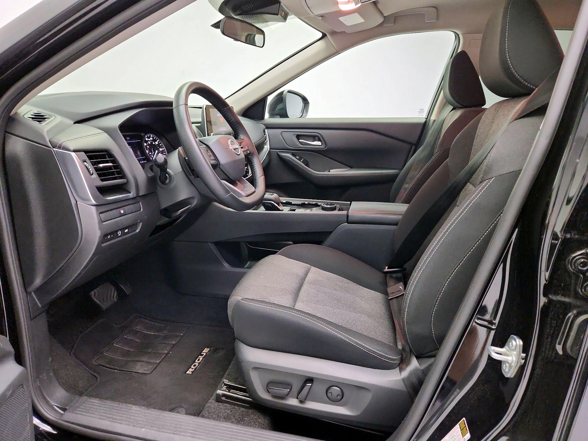 Thumbnail: 2025 Nissan Rogue - 11