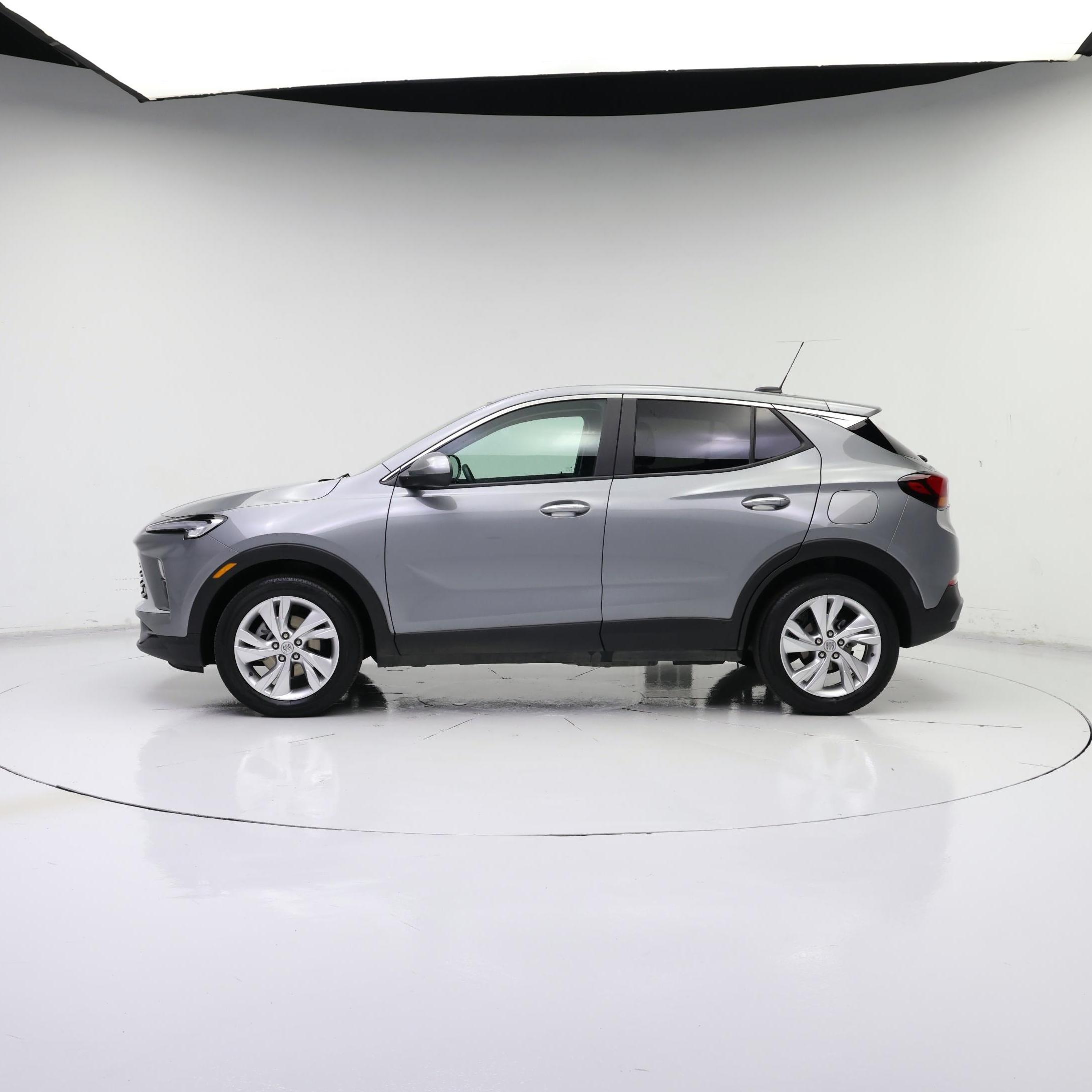 Thumbnail: 2025 Buick Encore GX - 3