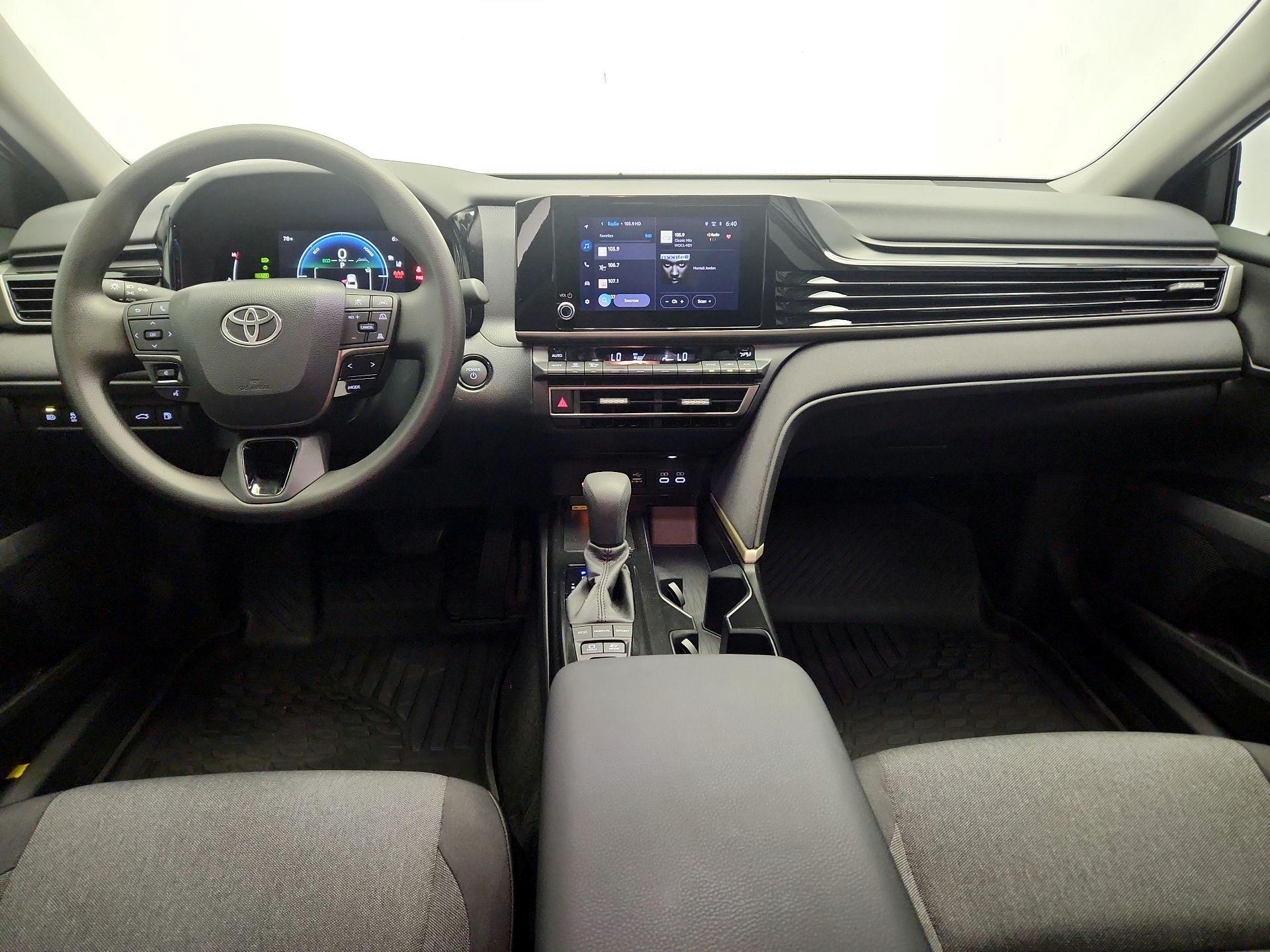 Thumbnail: 2025 Toyota Camry - 9