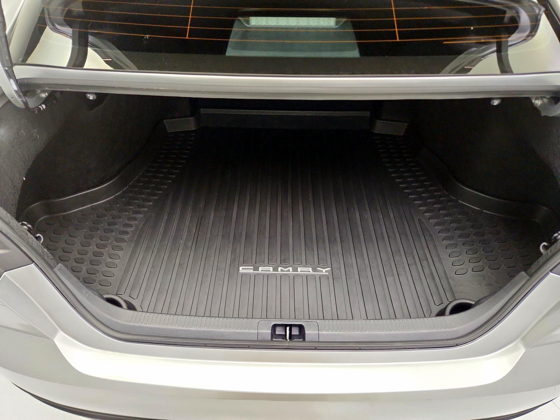 Thumbnail: 2025 Toyota Camry - 20