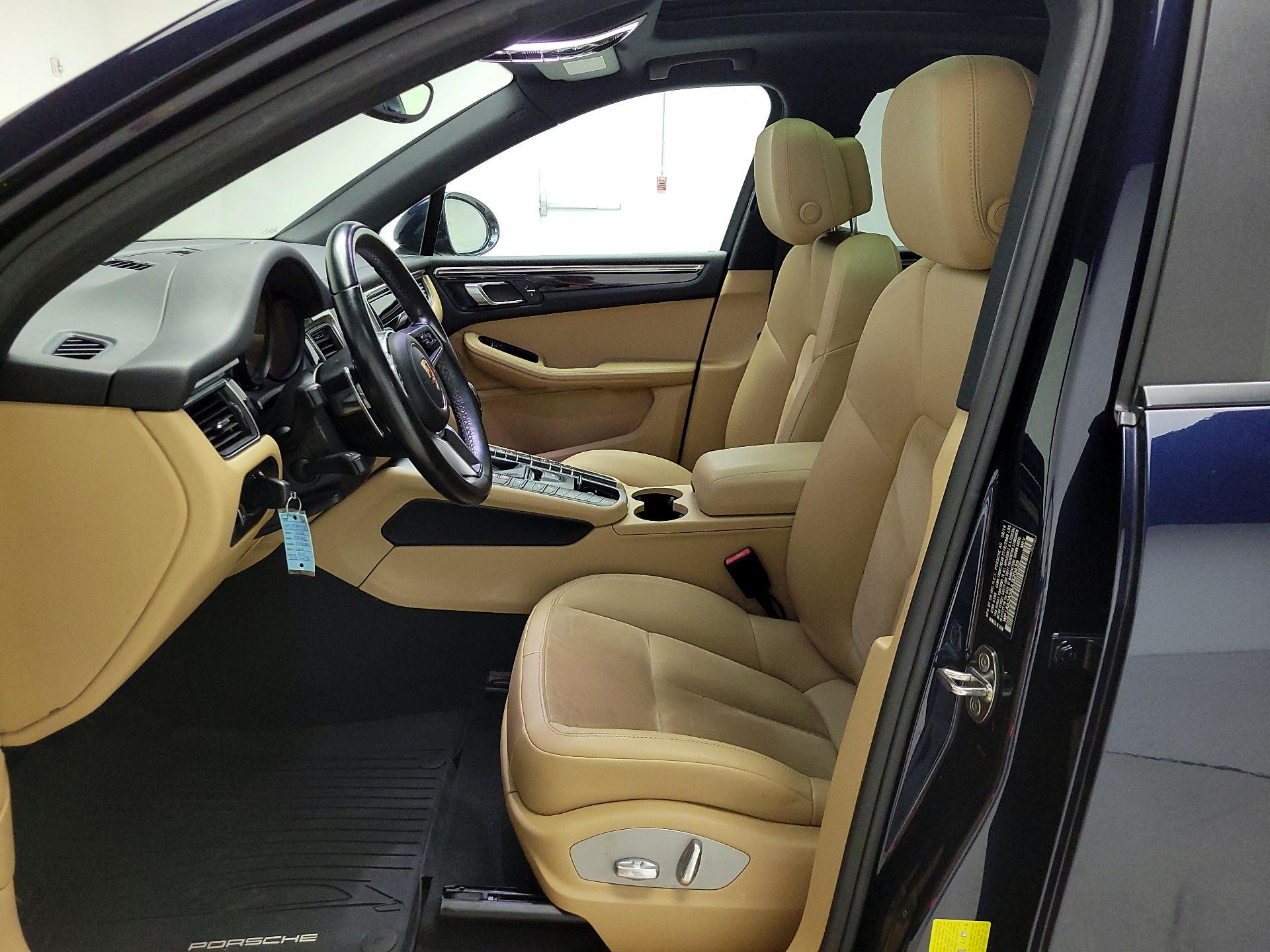 Thumbnail: 2018 Porsche Macan - 11