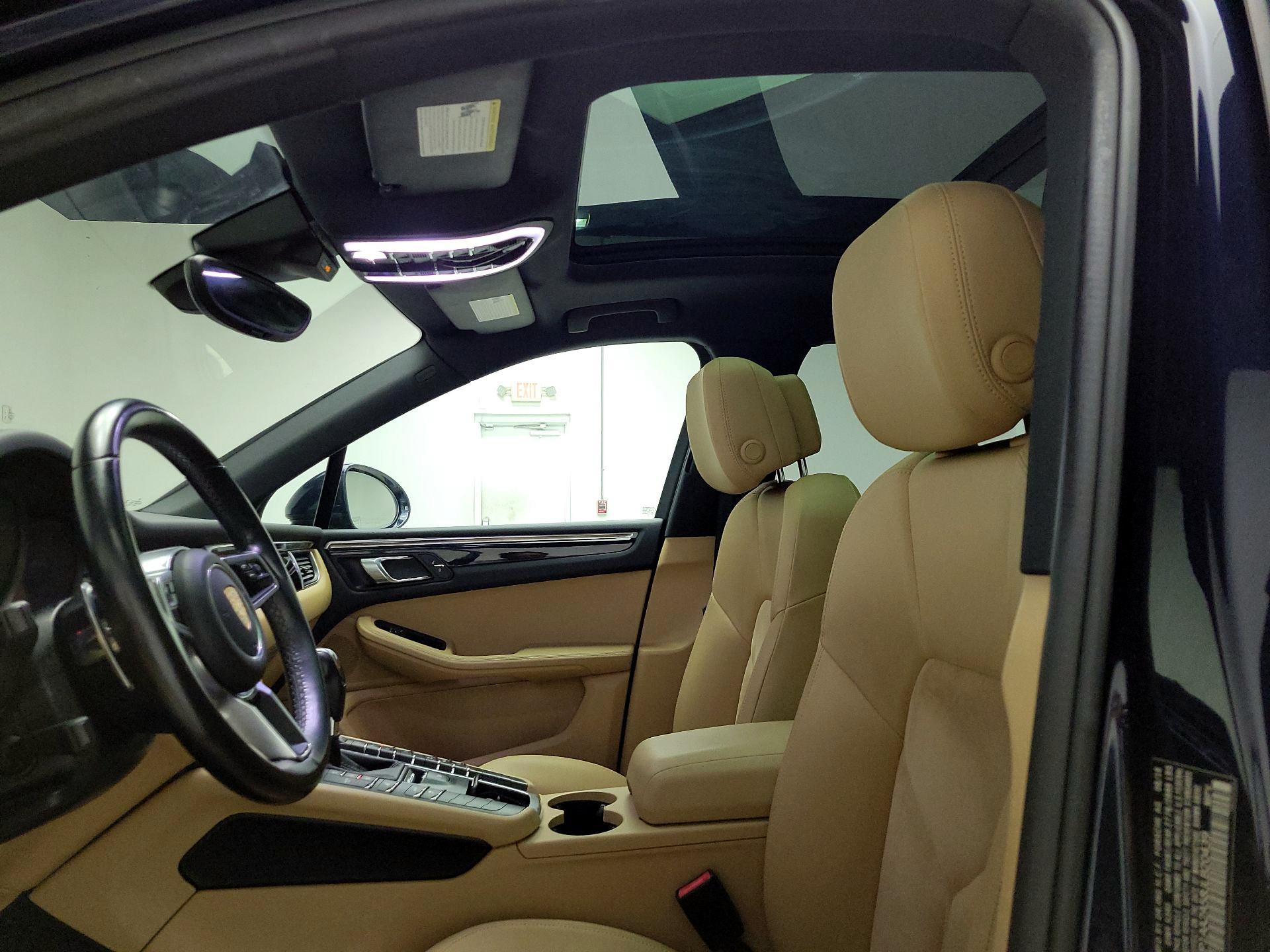 Thumbnail: 2018 Porsche Macan - 20