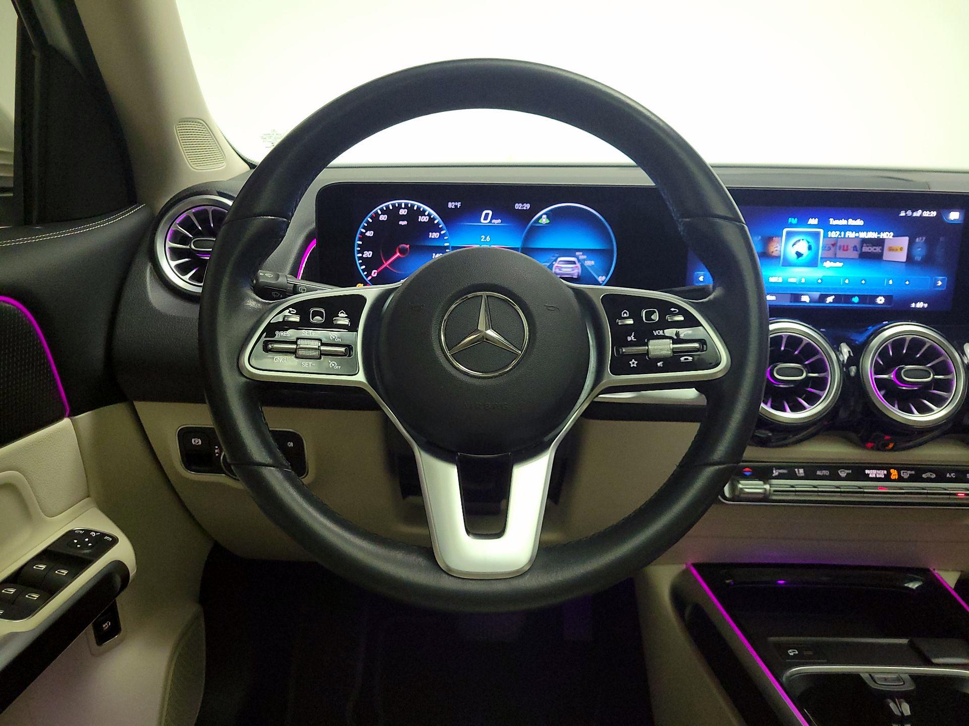 Thumbnail: 2022 Mercedes-Benz GLB - 10