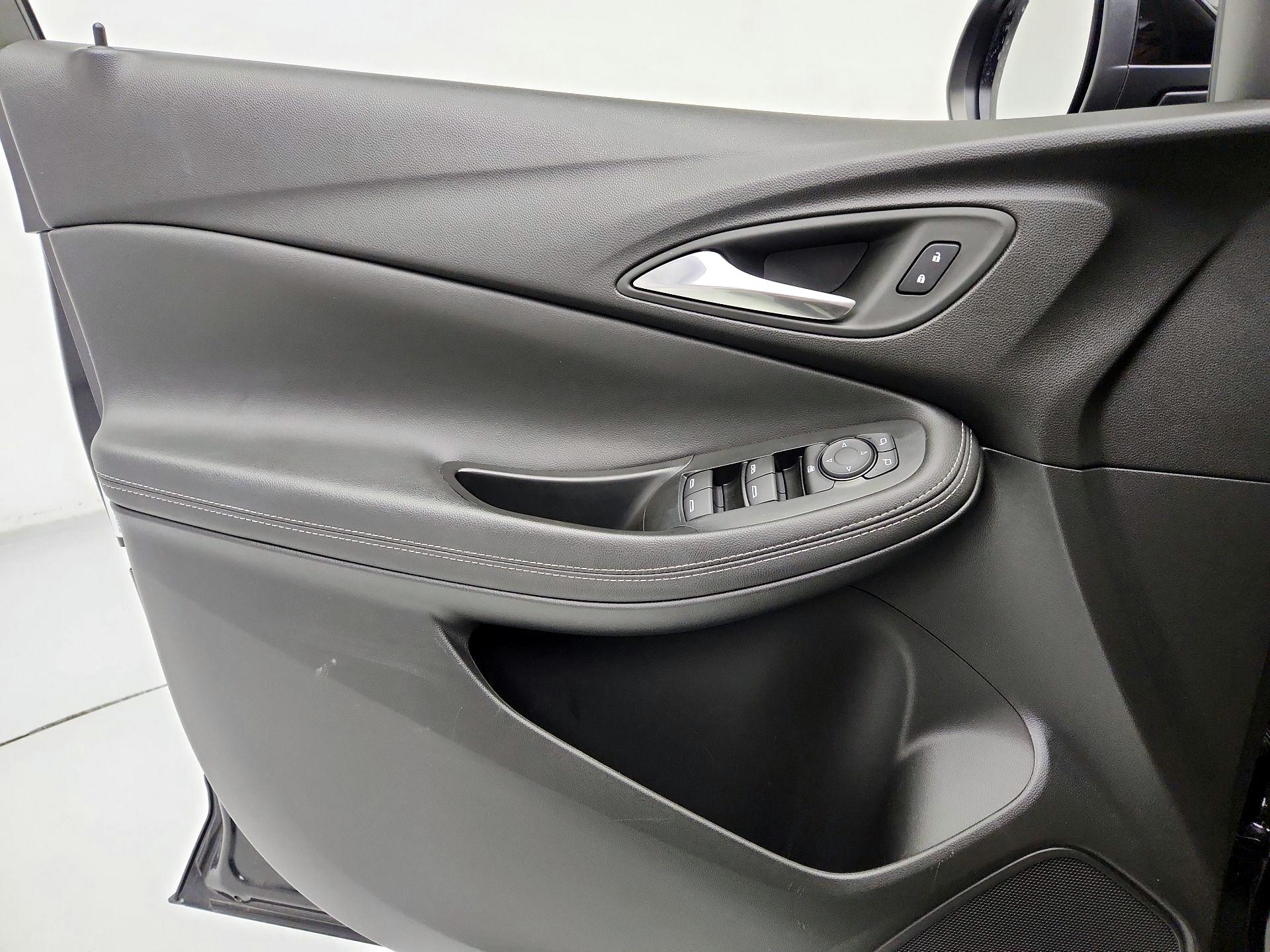 Thumbnail: 2025 Buick Encore GX - 12