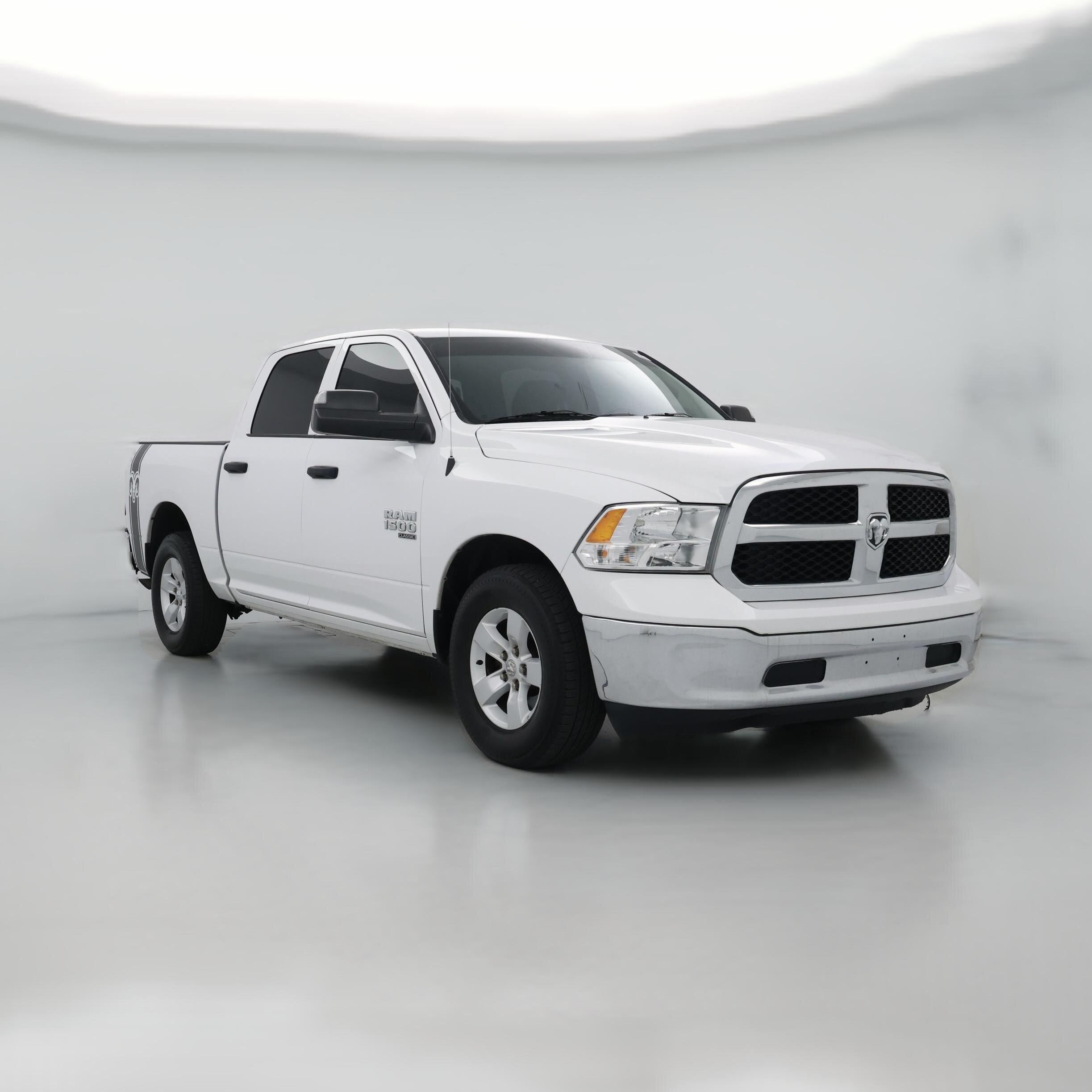 Thumbnail: 2022 RAM 1500 Classic - 1