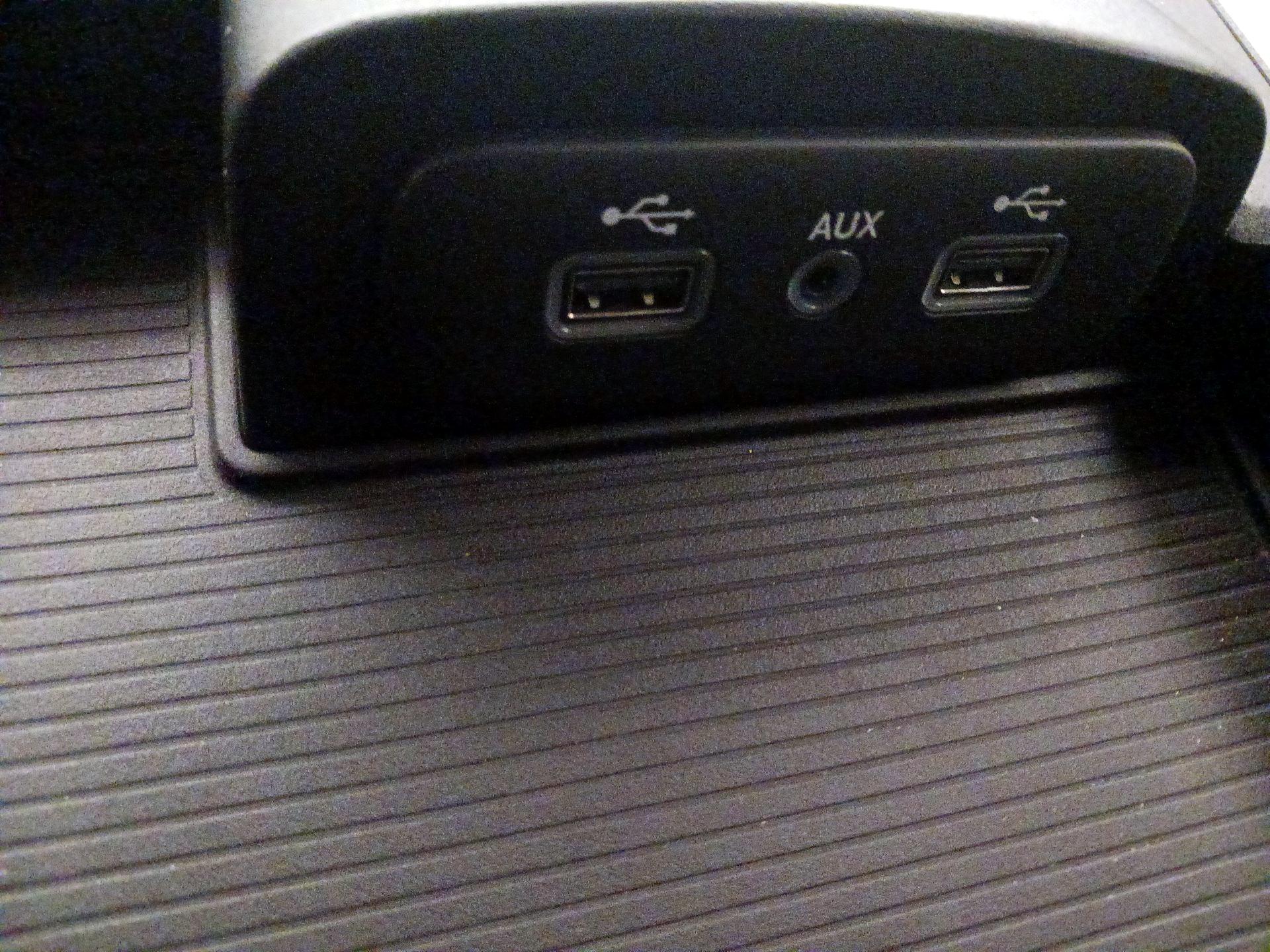 Thumbnail: 2022 RAM 1500 Classic - 19