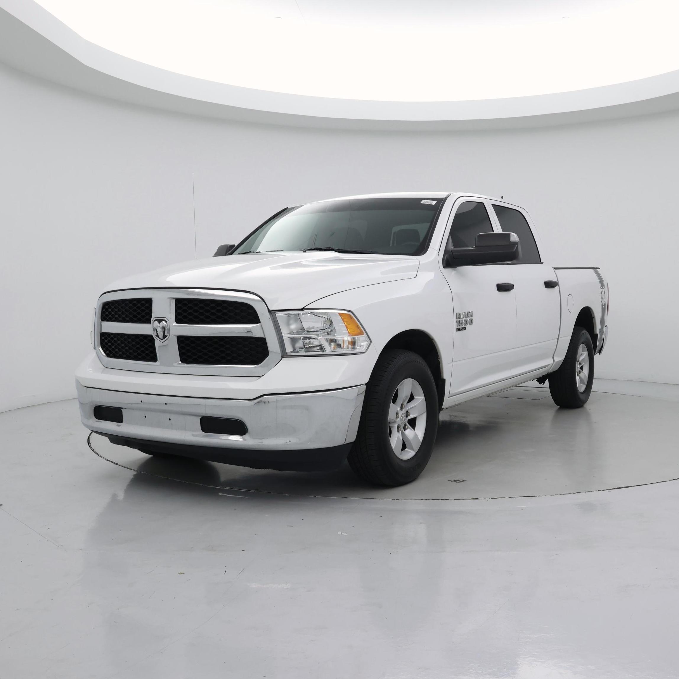 Thumbnail: 2022 RAM 1500 Classic - 4