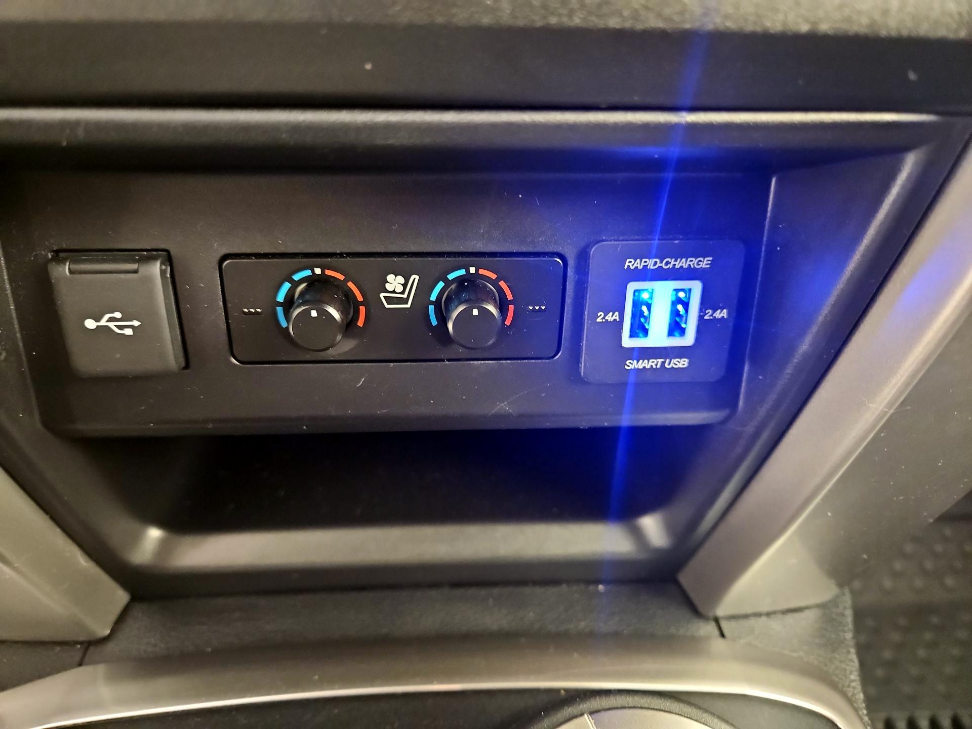 Thumbnail: 2021 Toyota 4Runner - 19