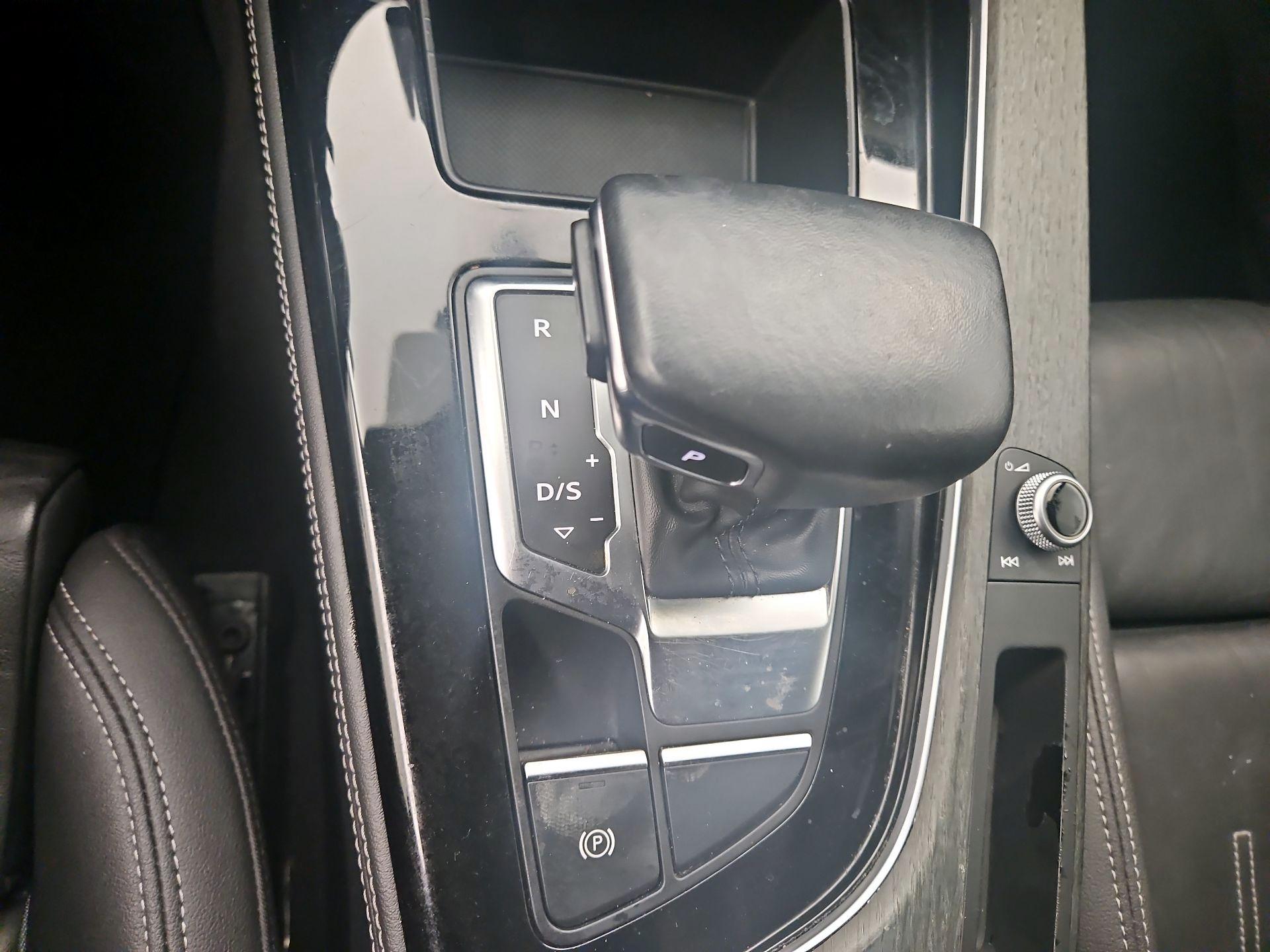 Thumbnail: 2023 Audi A4 - 17